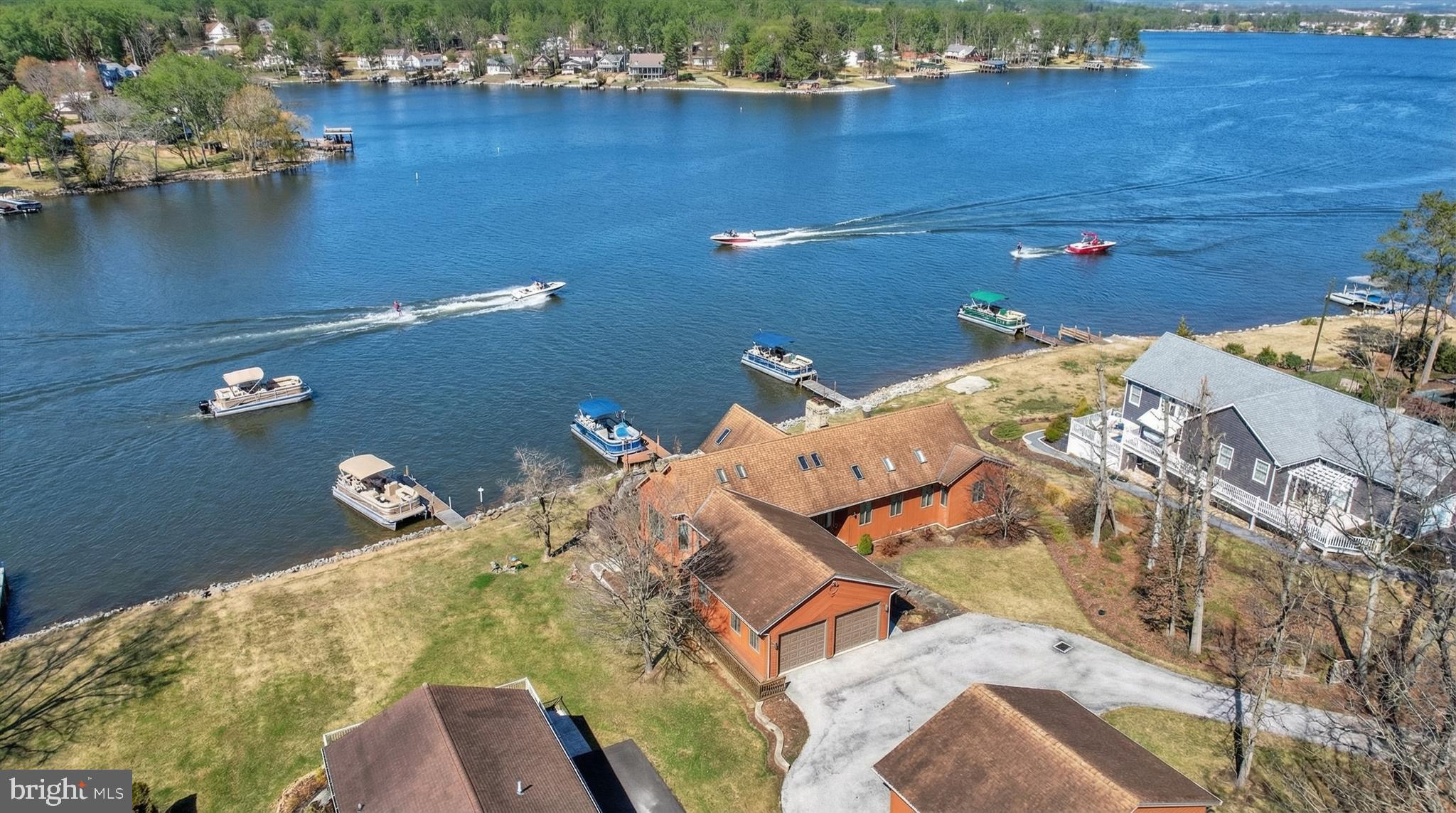 LAKE MEADE - Residential