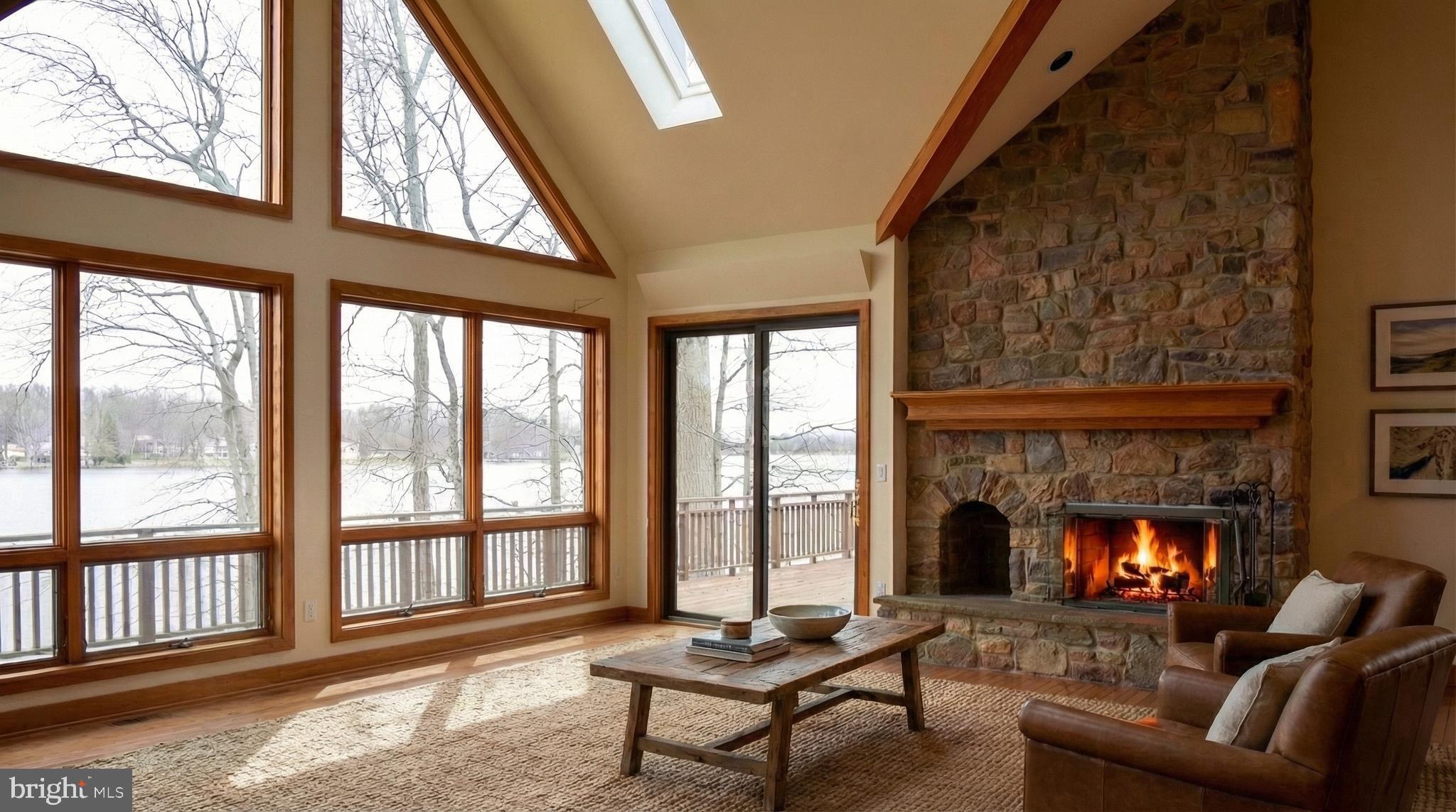 LAKE MEADE - Residential