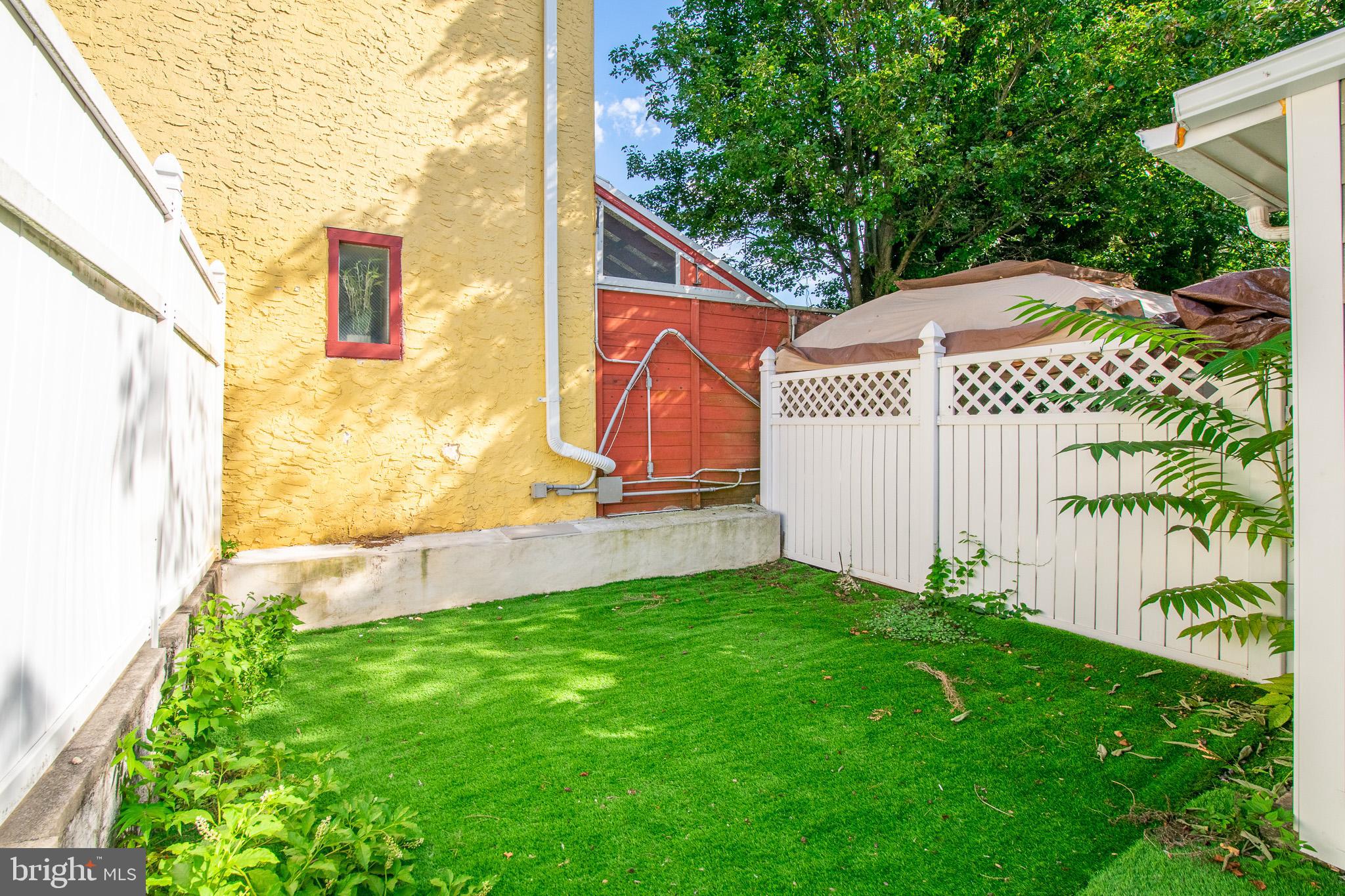 MANAYUNK - Residential Lease