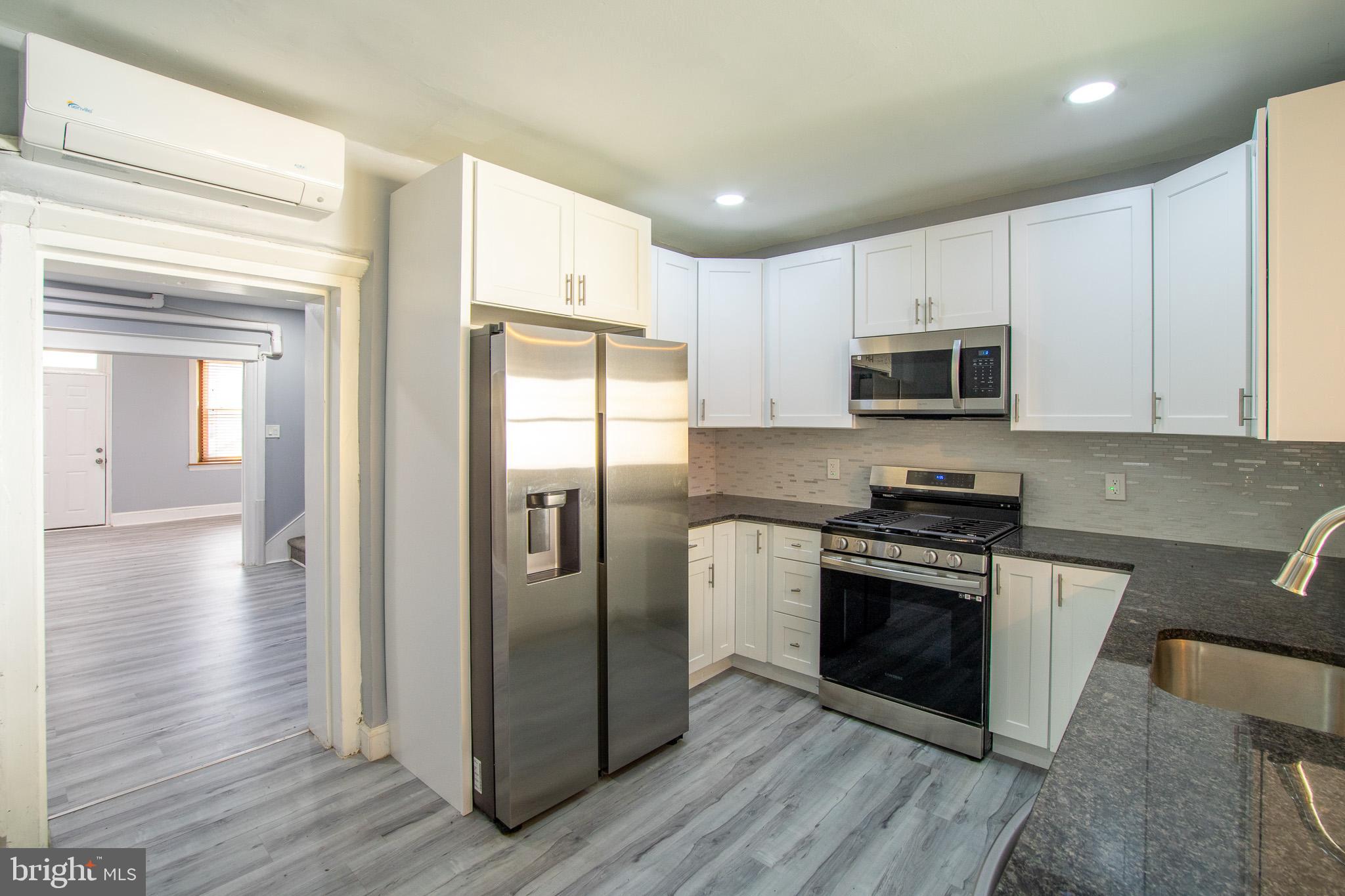 MANAYUNK - Residential Lease