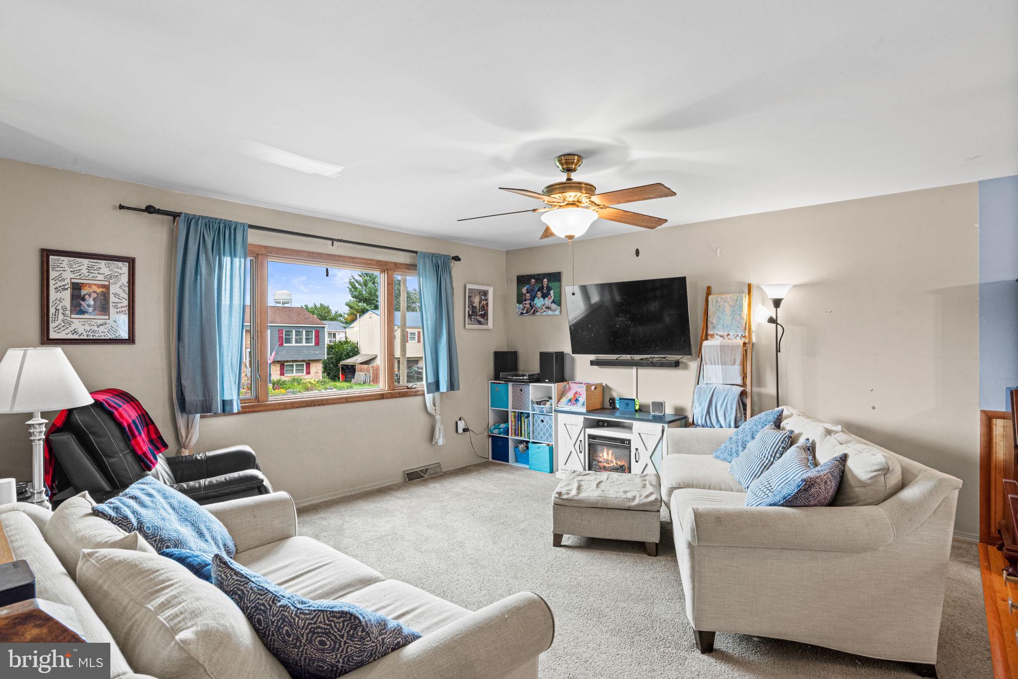 7 SHERWOOD DRIVE
