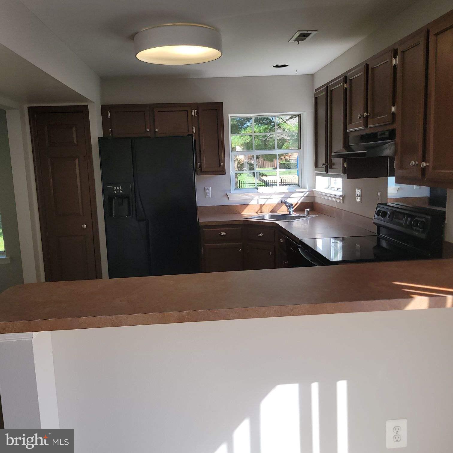 MAJORS CHOICE - Residential Lease