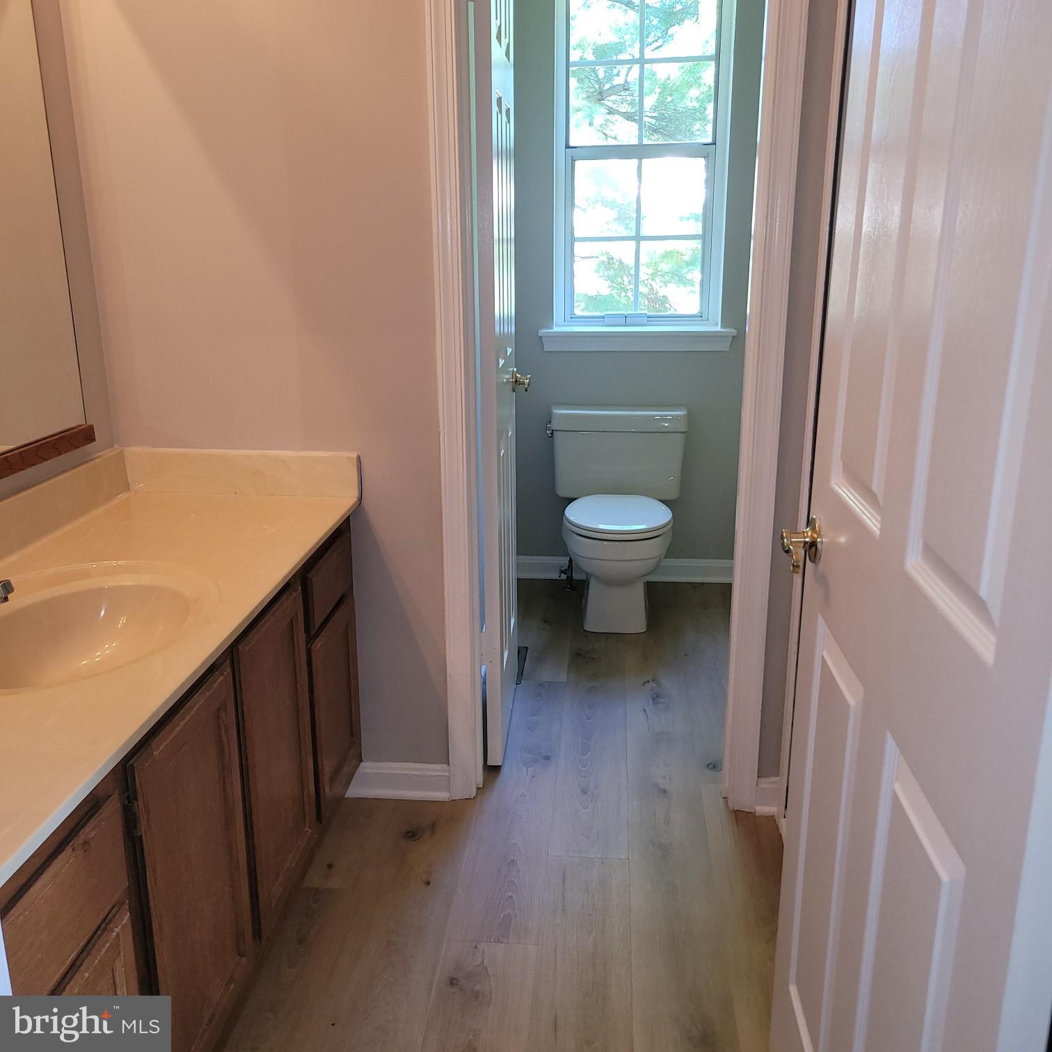 MAJORS CHOICE - Residential Lease