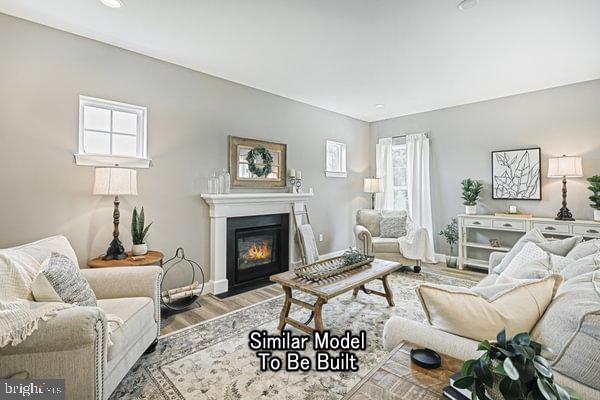 HICKORY POINTE - Residential