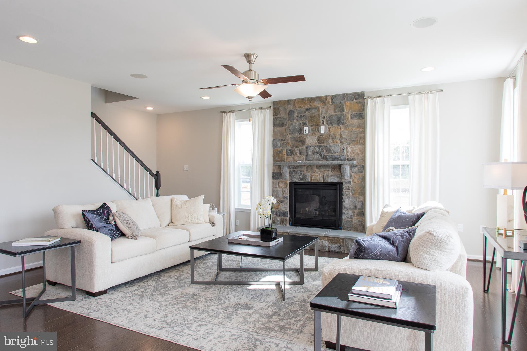 ASPEN GREENS - Residential