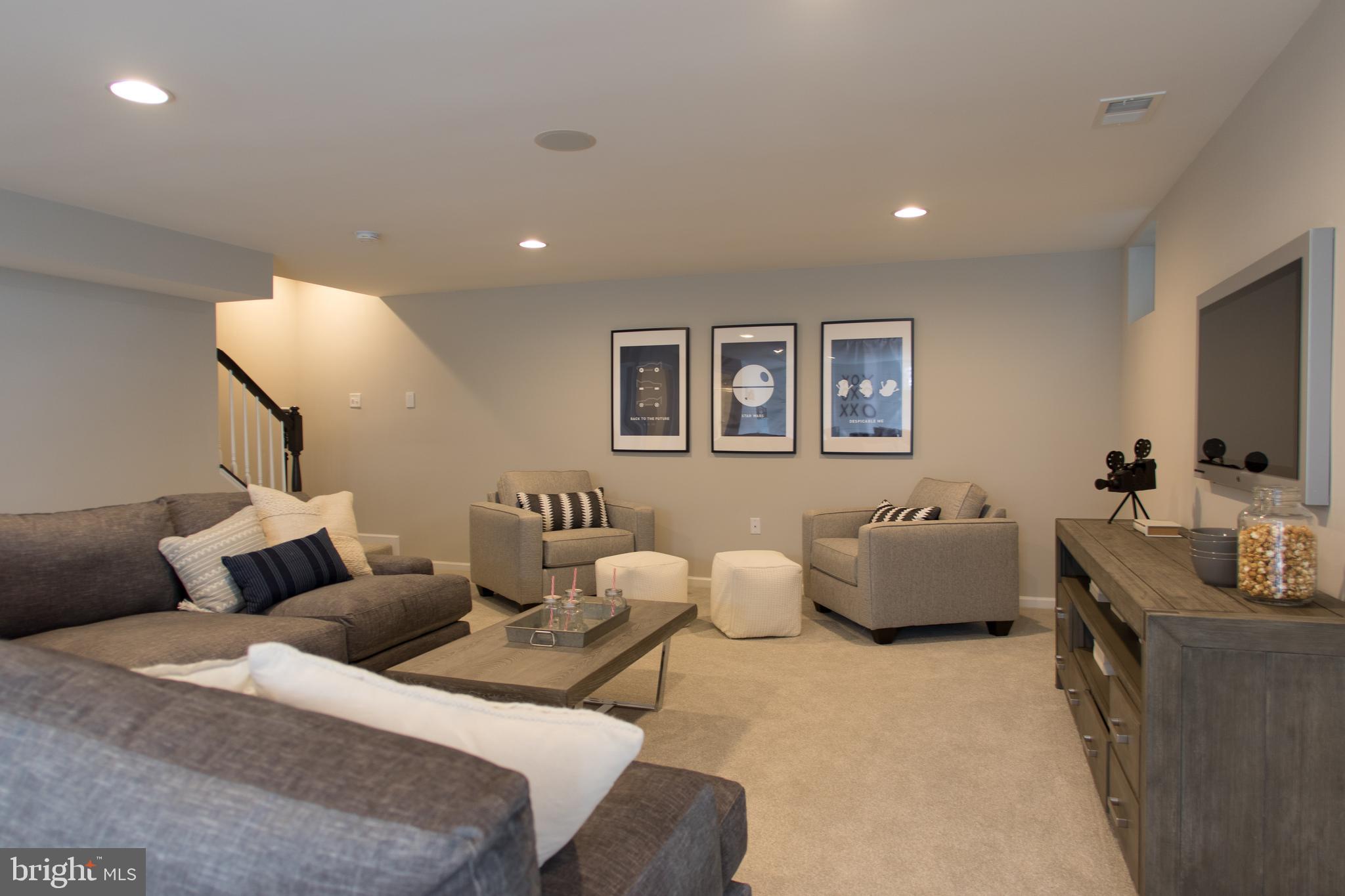 ASPEN GREENS - Residential