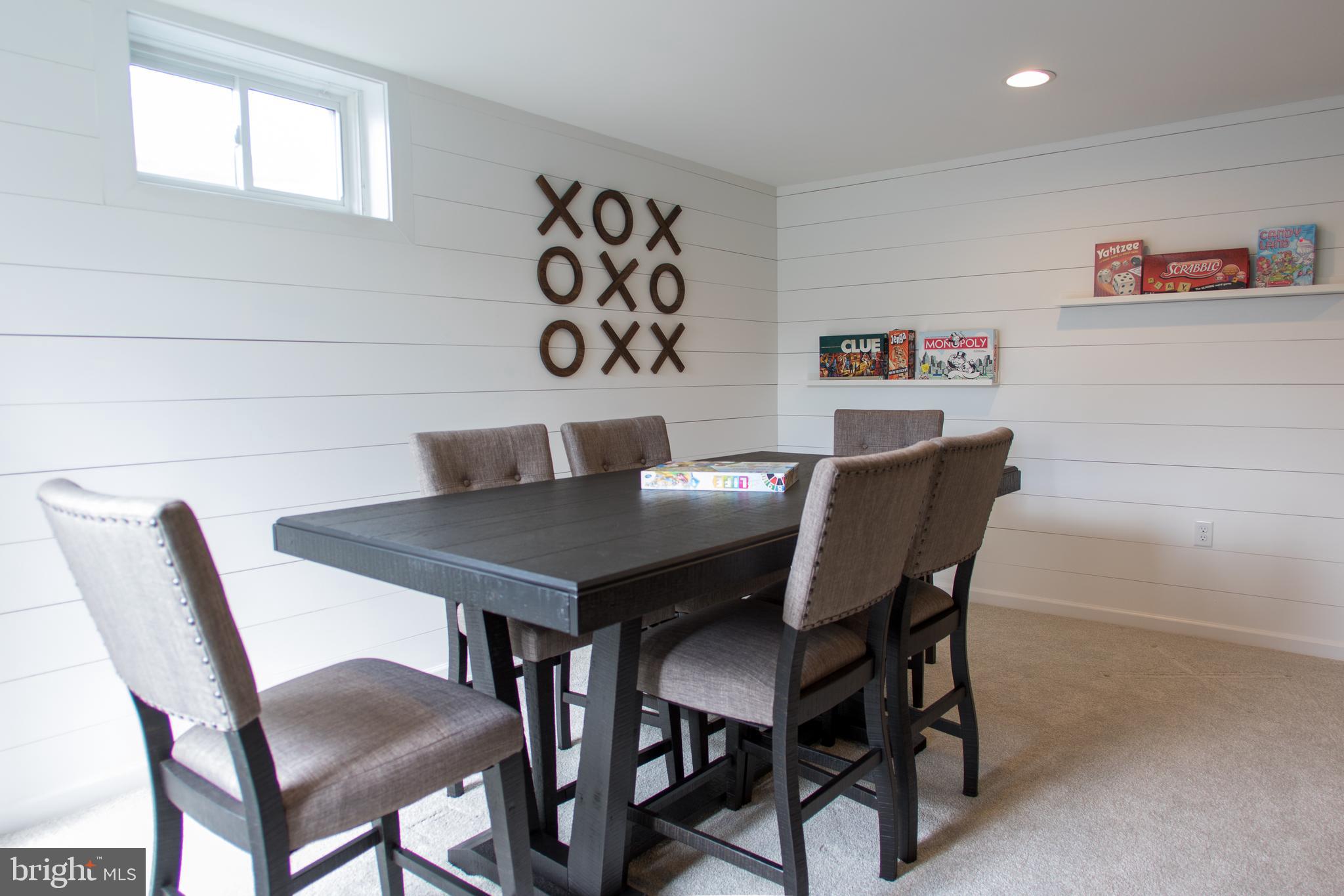 ASPEN GREENS - Residential