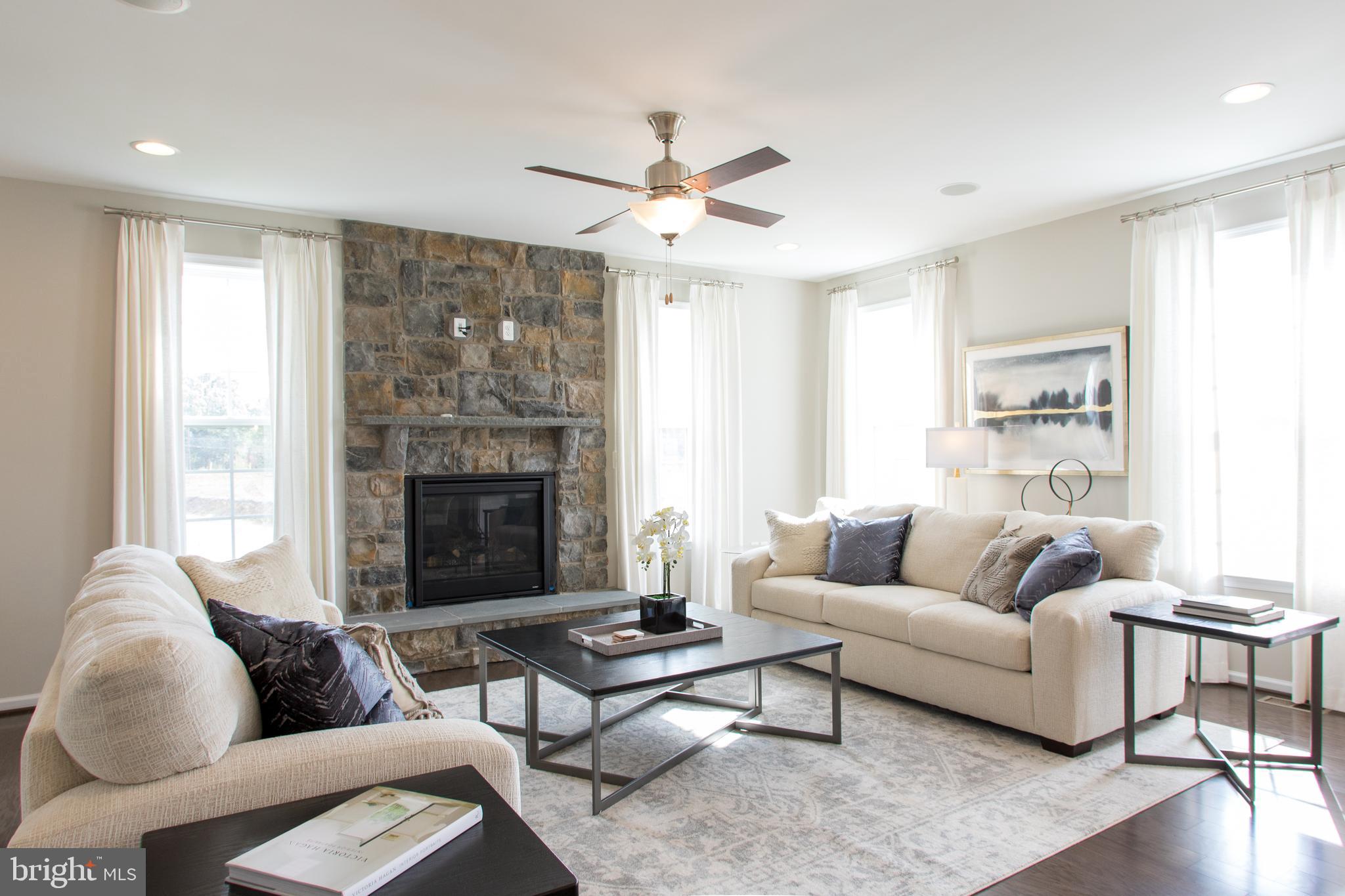 ASPEN GREENS - Residential