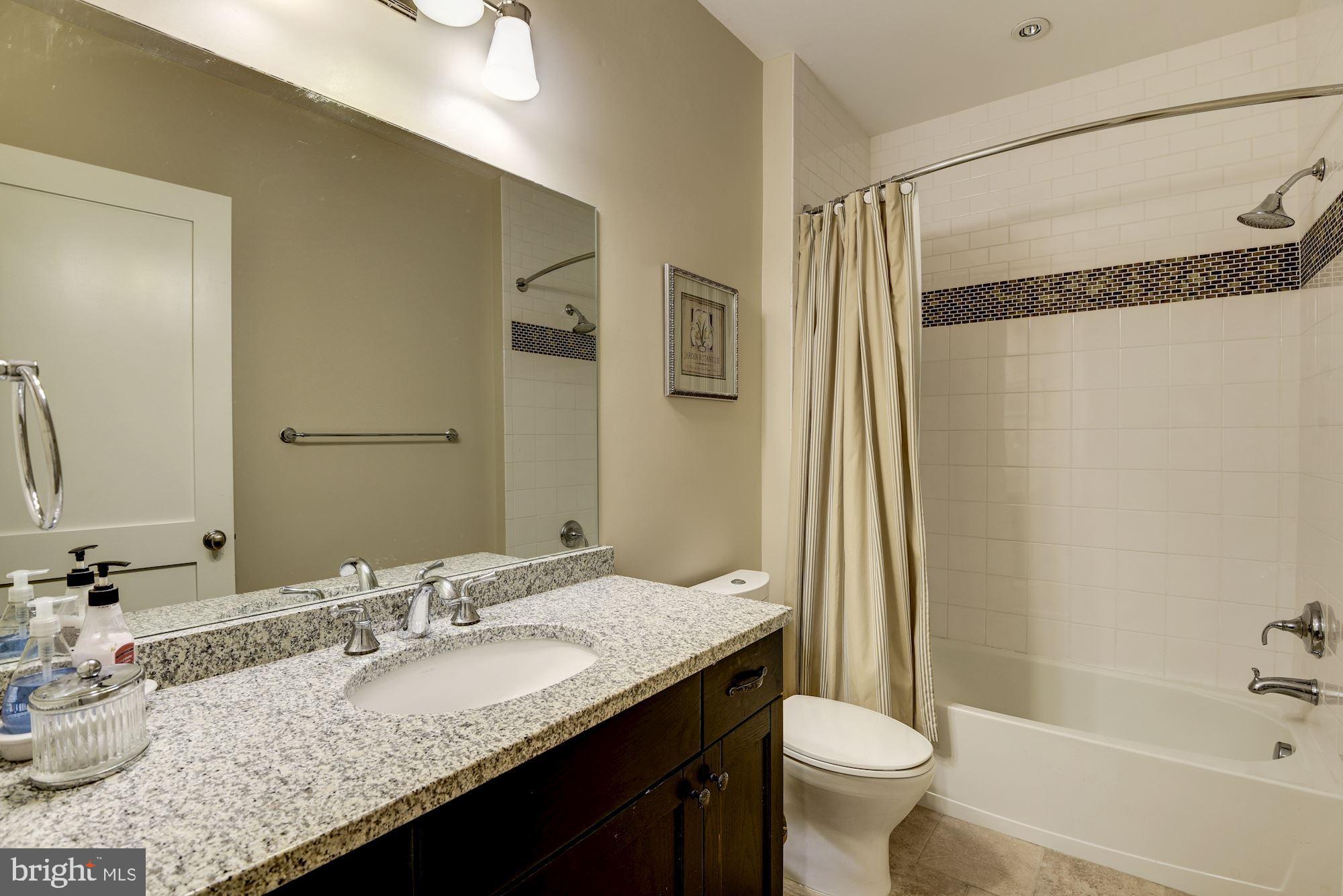 BRADLEY HILLS - Residential