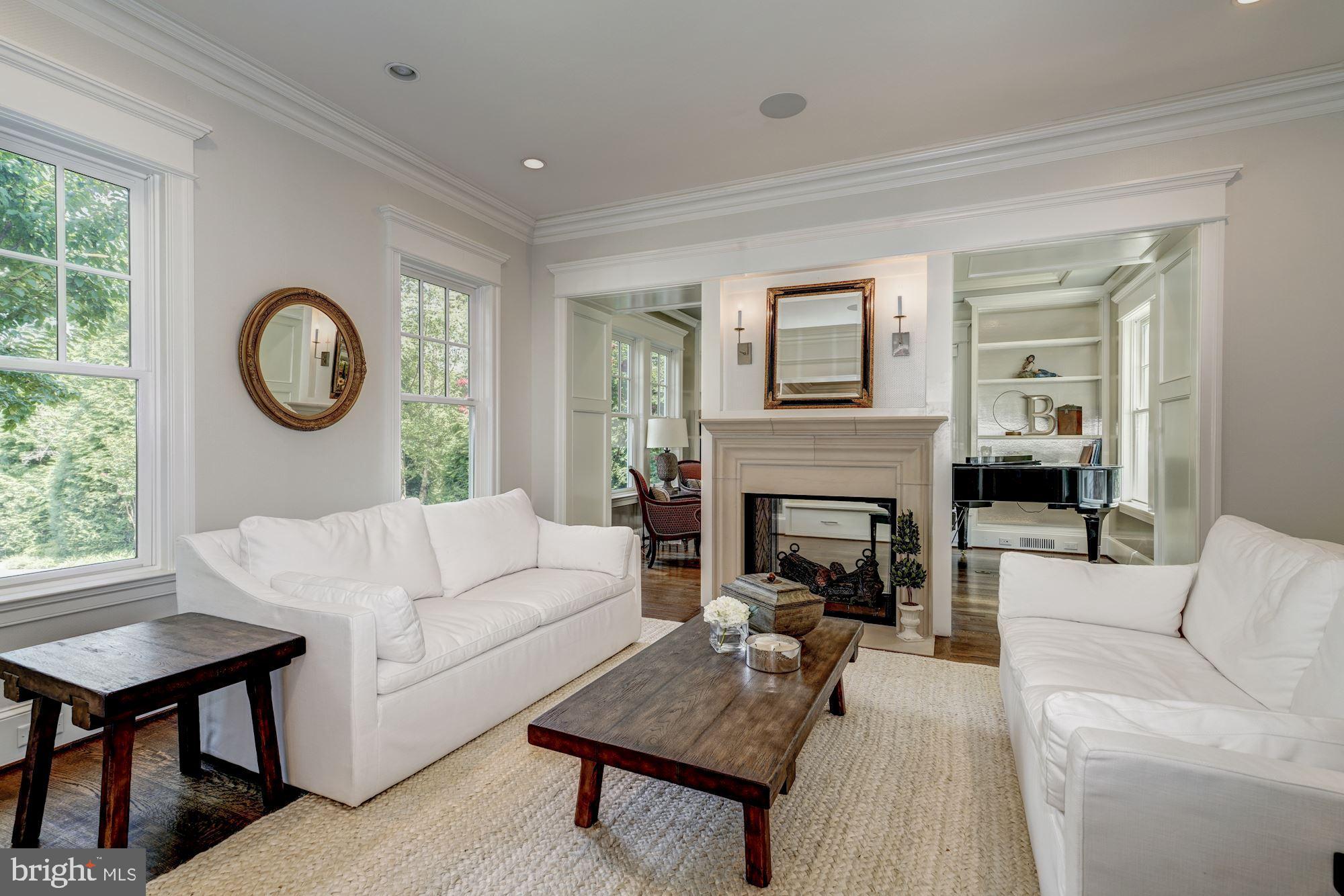 BRADLEY HILLS - Residential