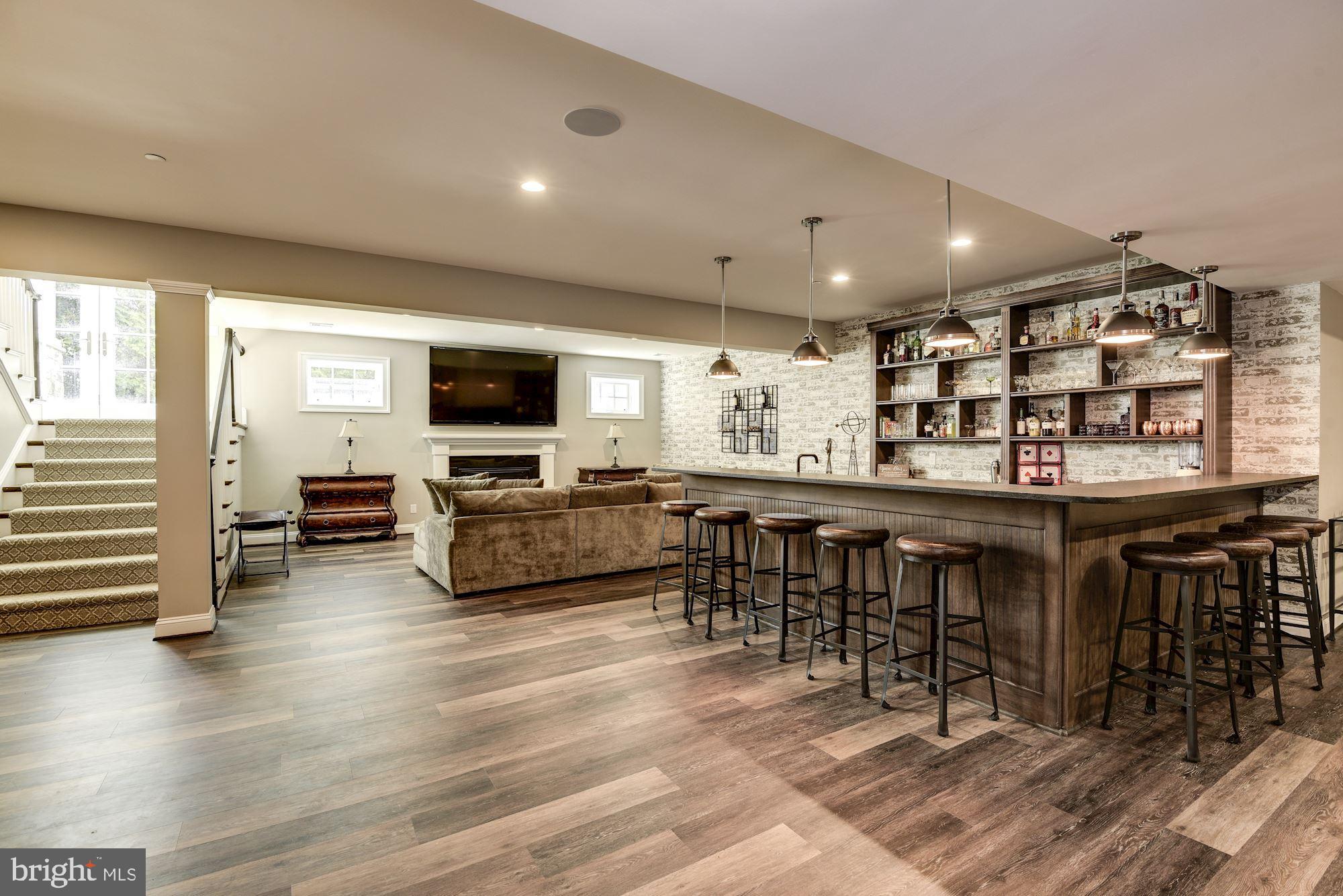 BRADLEY HILLS - Residential