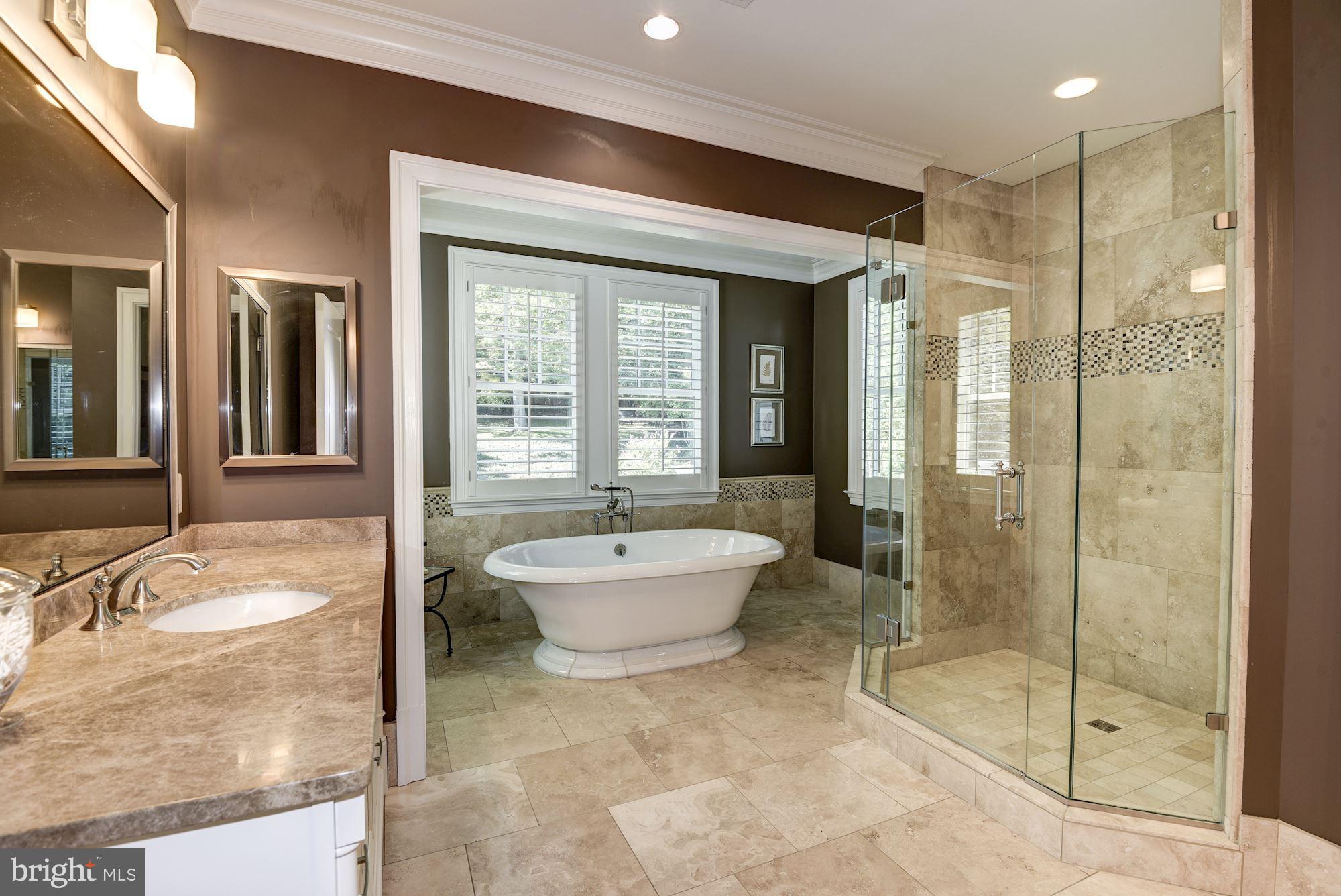 BRADLEY HILLS - Residential