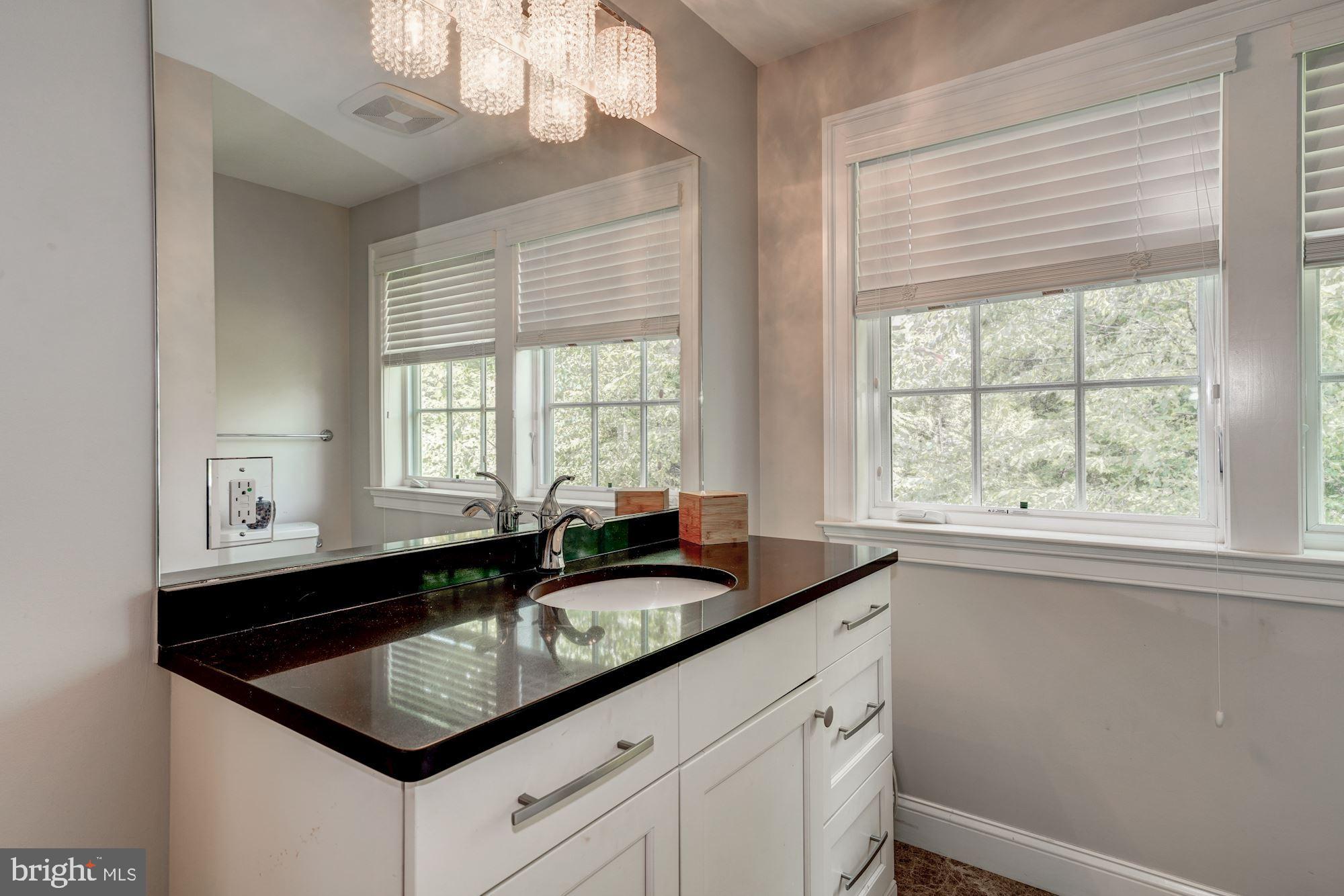 BRADLEY HILLS - Residential