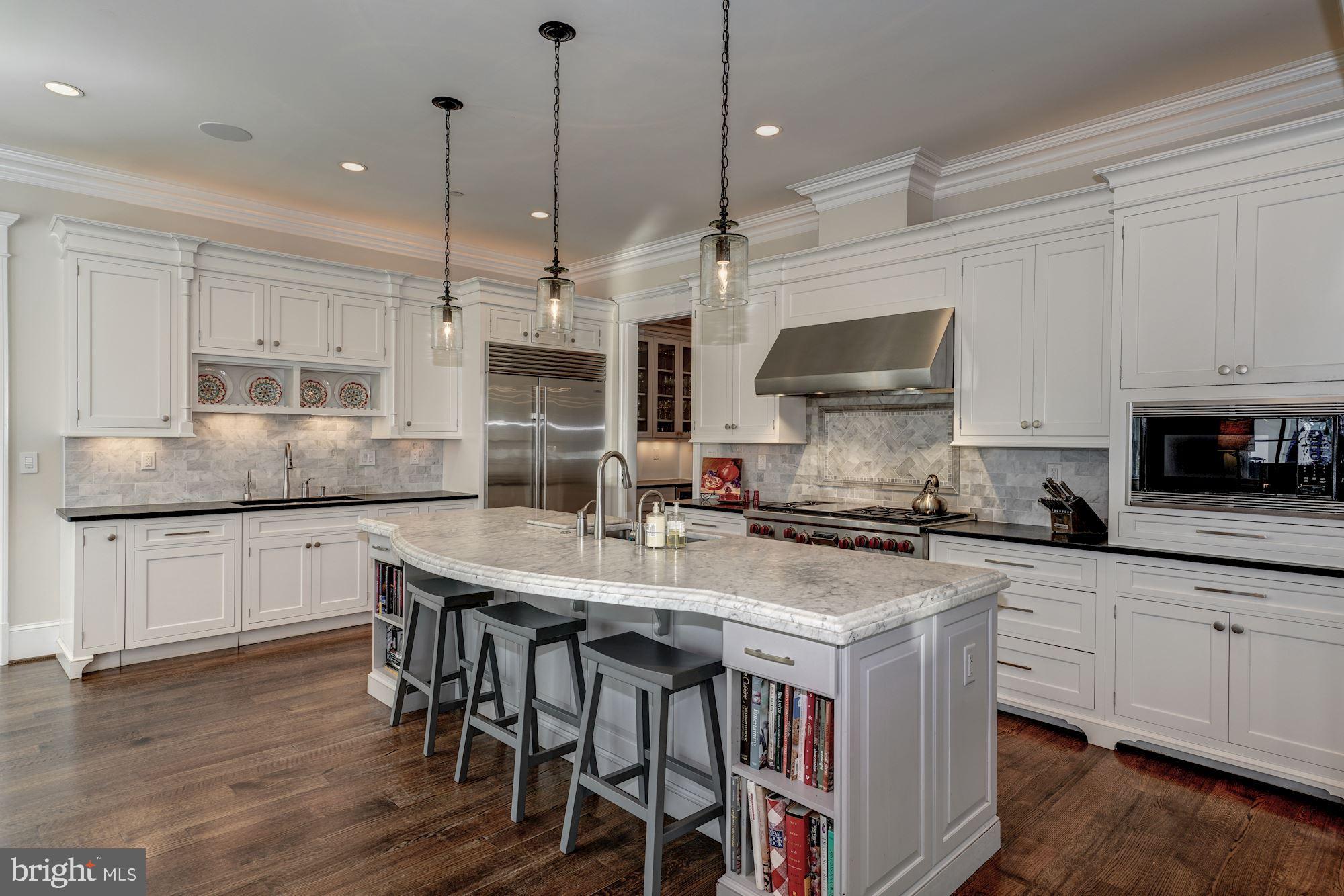 BRADLEY HILLS - Residential