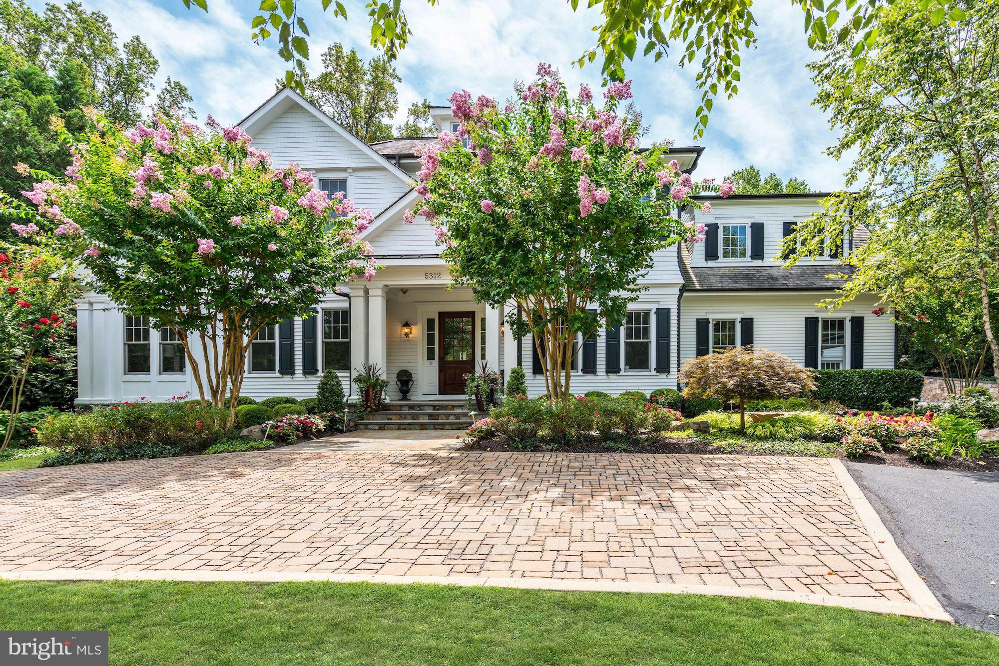 BRADLEY HILLS - Residential