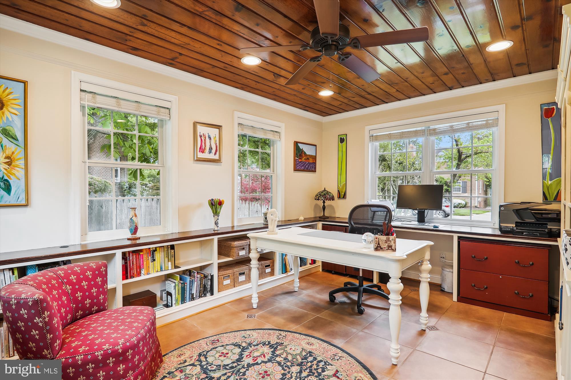 HENDRY ESTATES - Residential