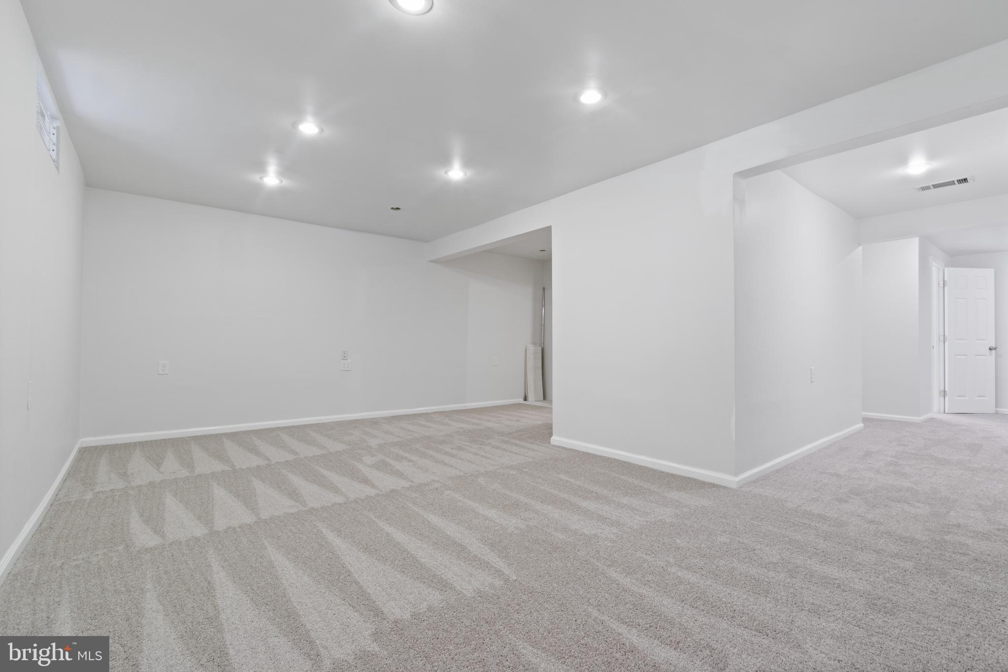 WOODSHIRE VILLAGE - Residential