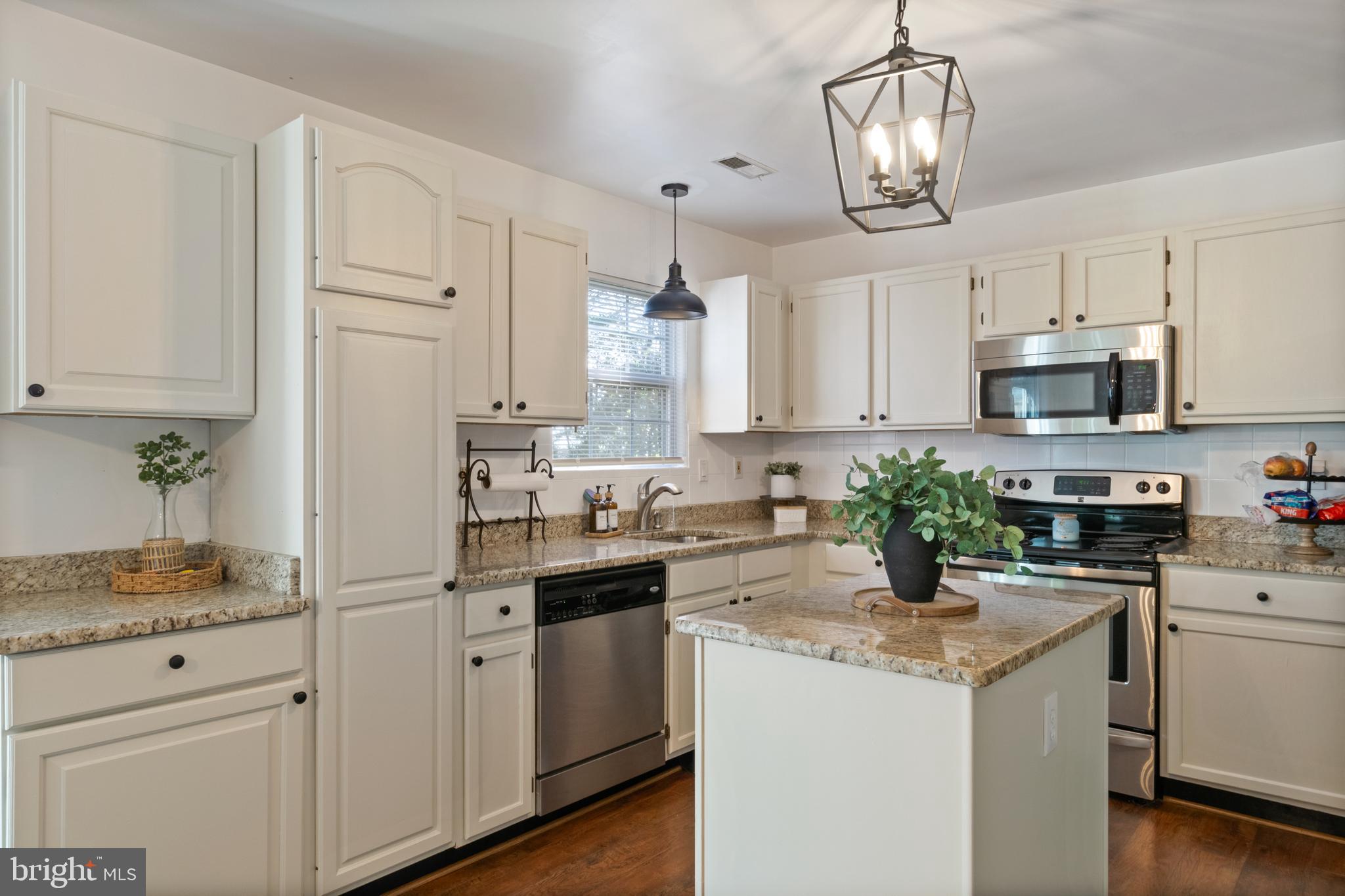 WOODSHIRE VILLAGE - Residential