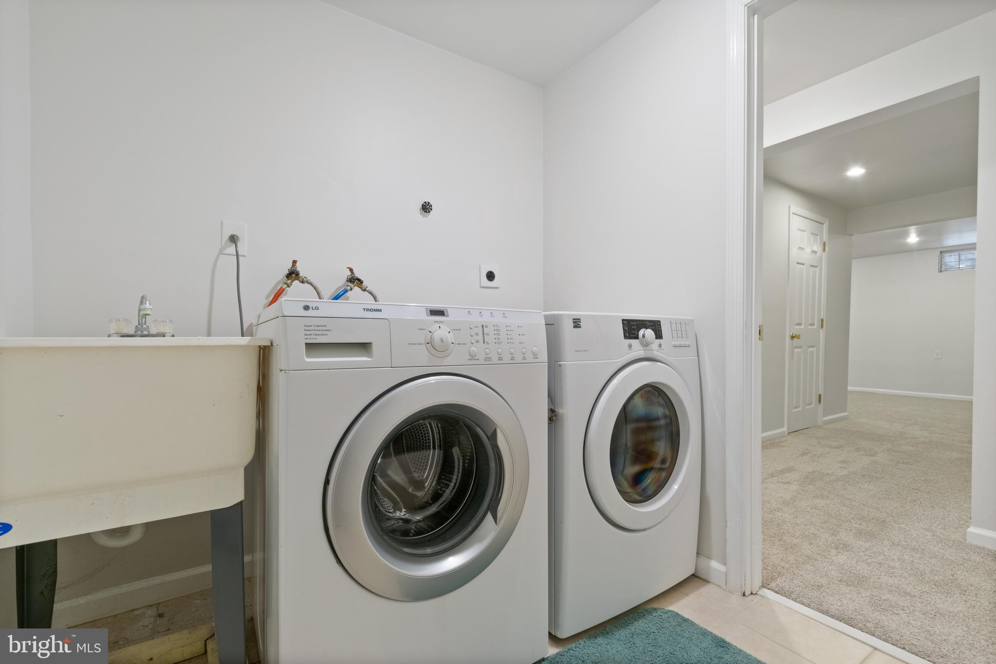 WOODSHIRE VILLAGE - Residential