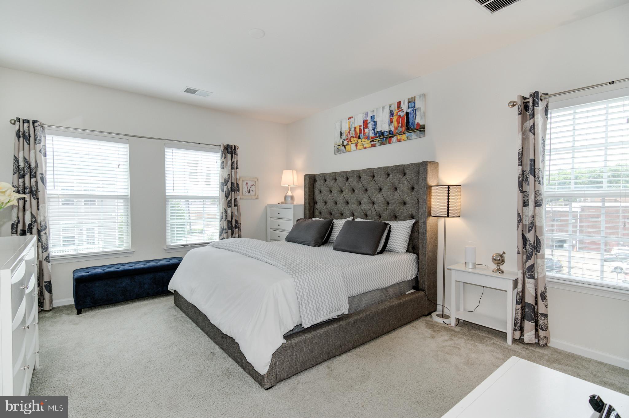 FEATHERSTONE - Residential