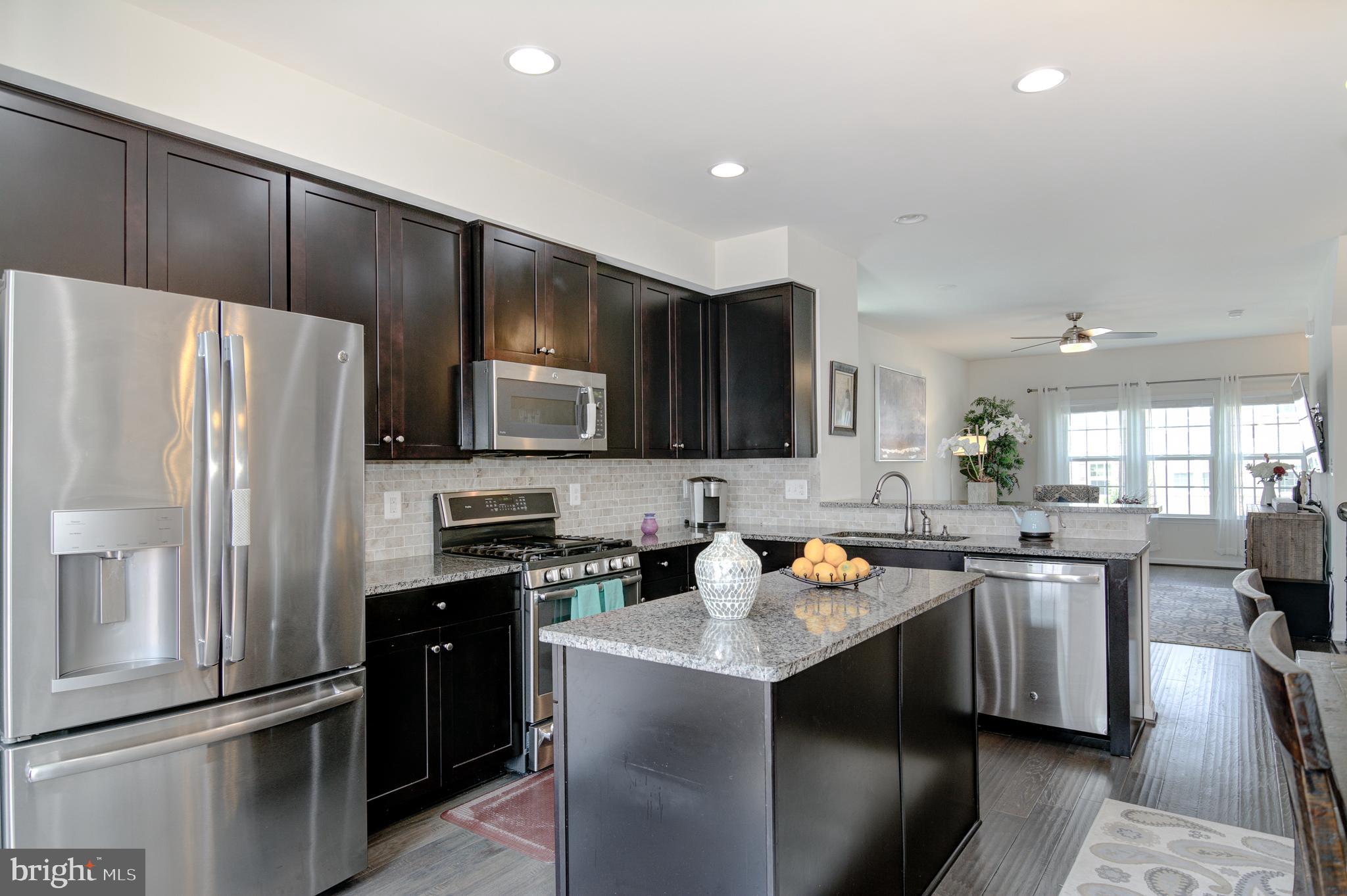 FEATHERSTONE - Residential