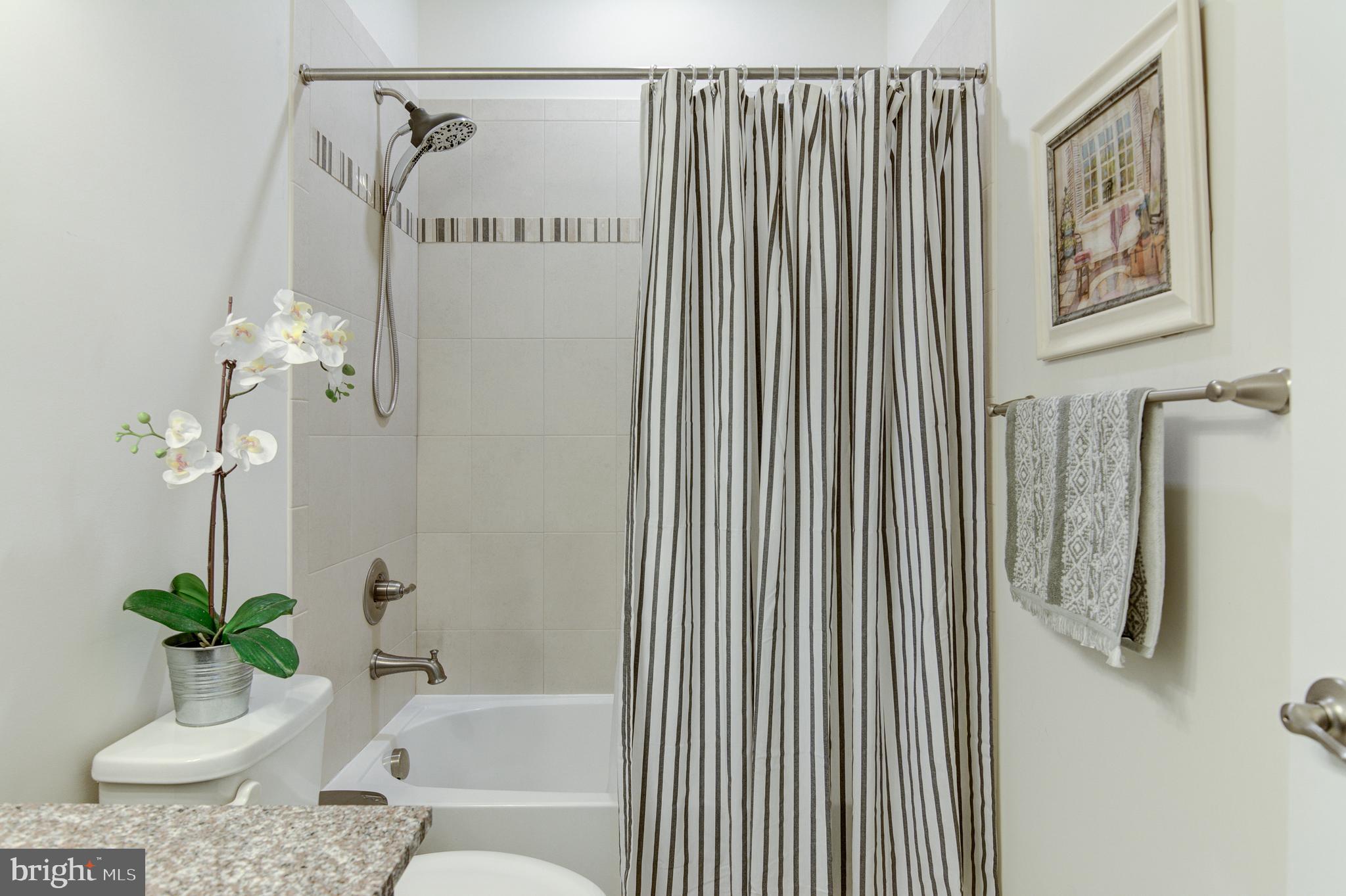 FEATHERSTONE - Residential