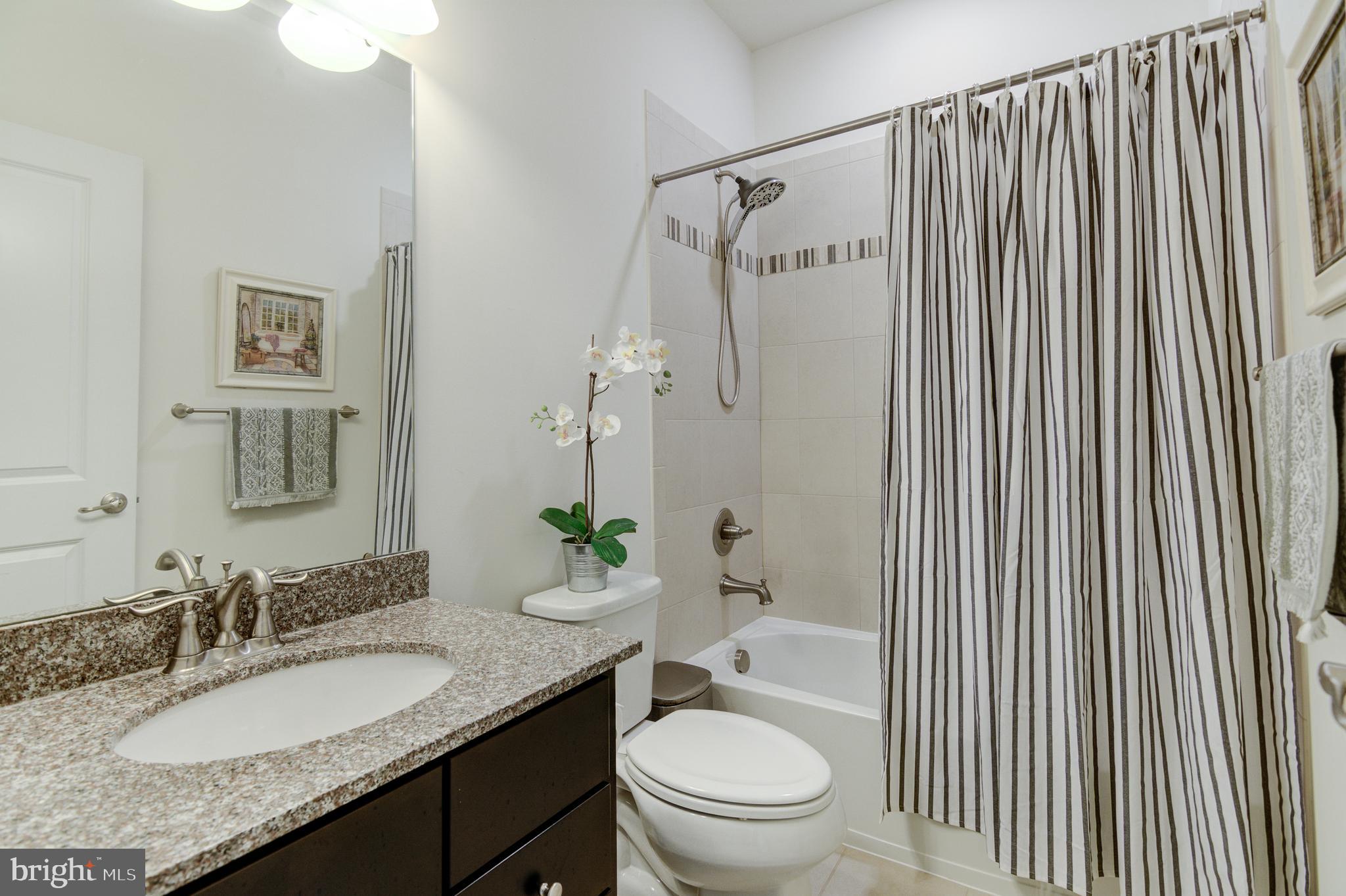 FEATHERSTONE - Residential