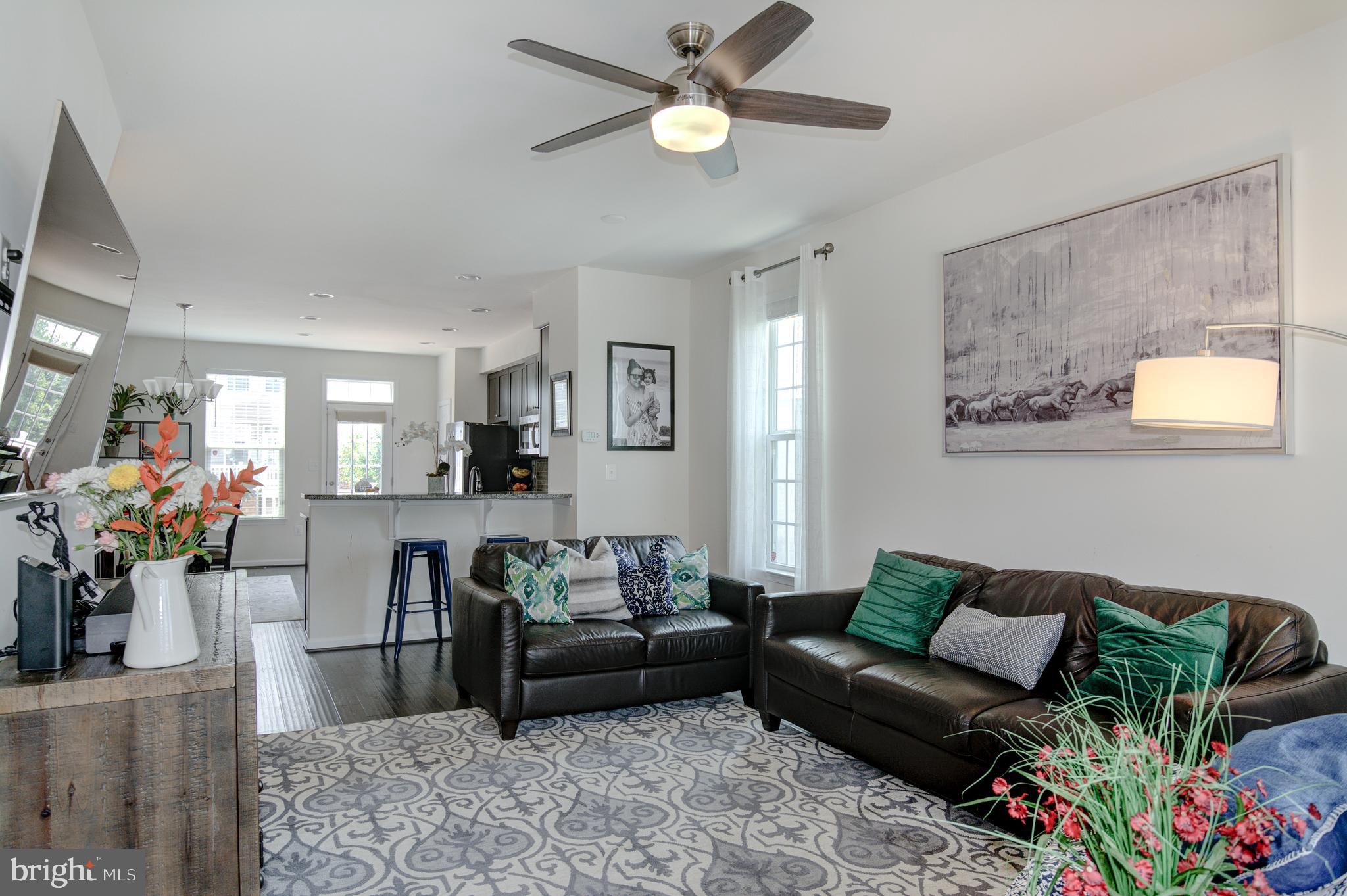 FEATHERSTONE - Residential