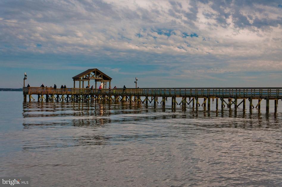 FEATHERSTONE - Residential