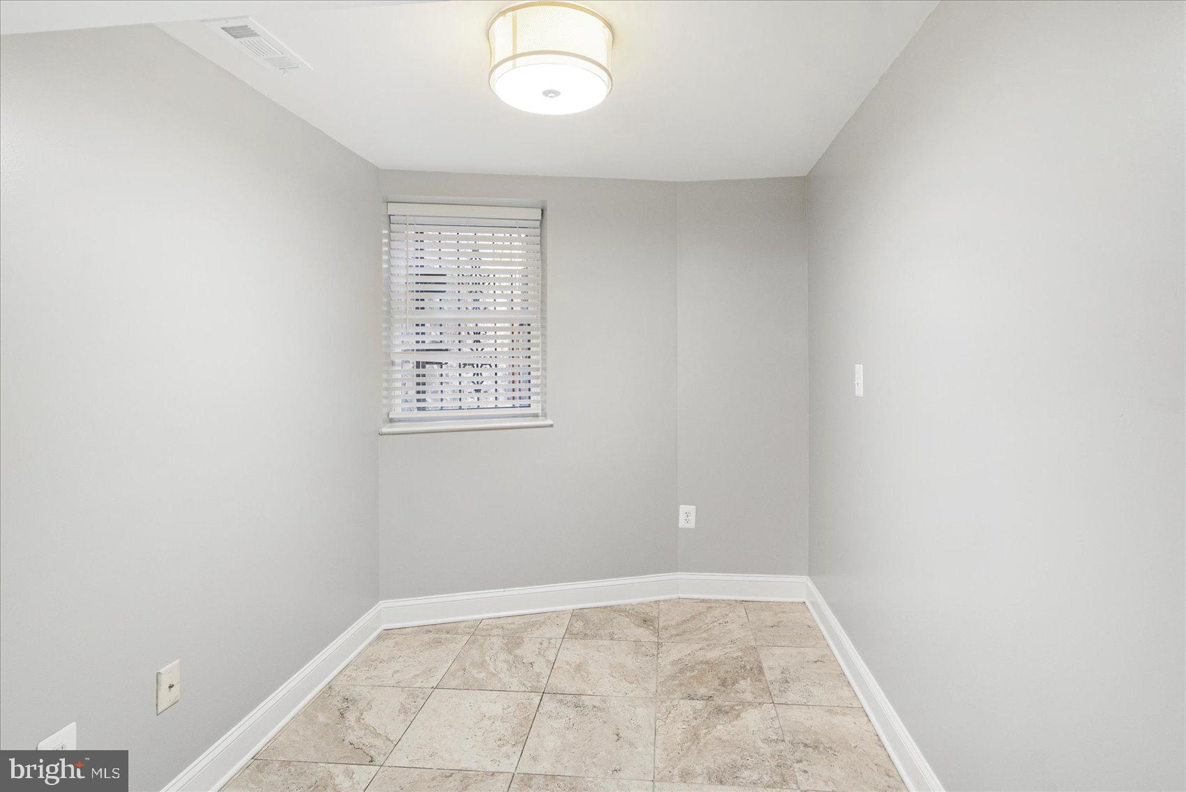 PENN NORTH - Residential