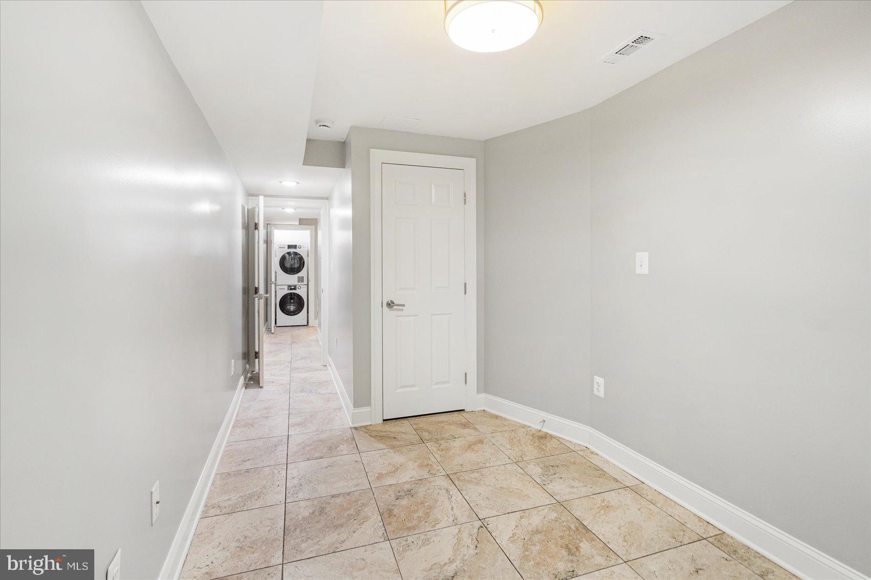 PENN NORTH - Residential