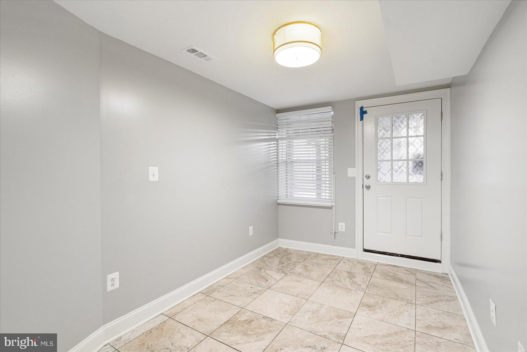 PENN NORTH - Residential