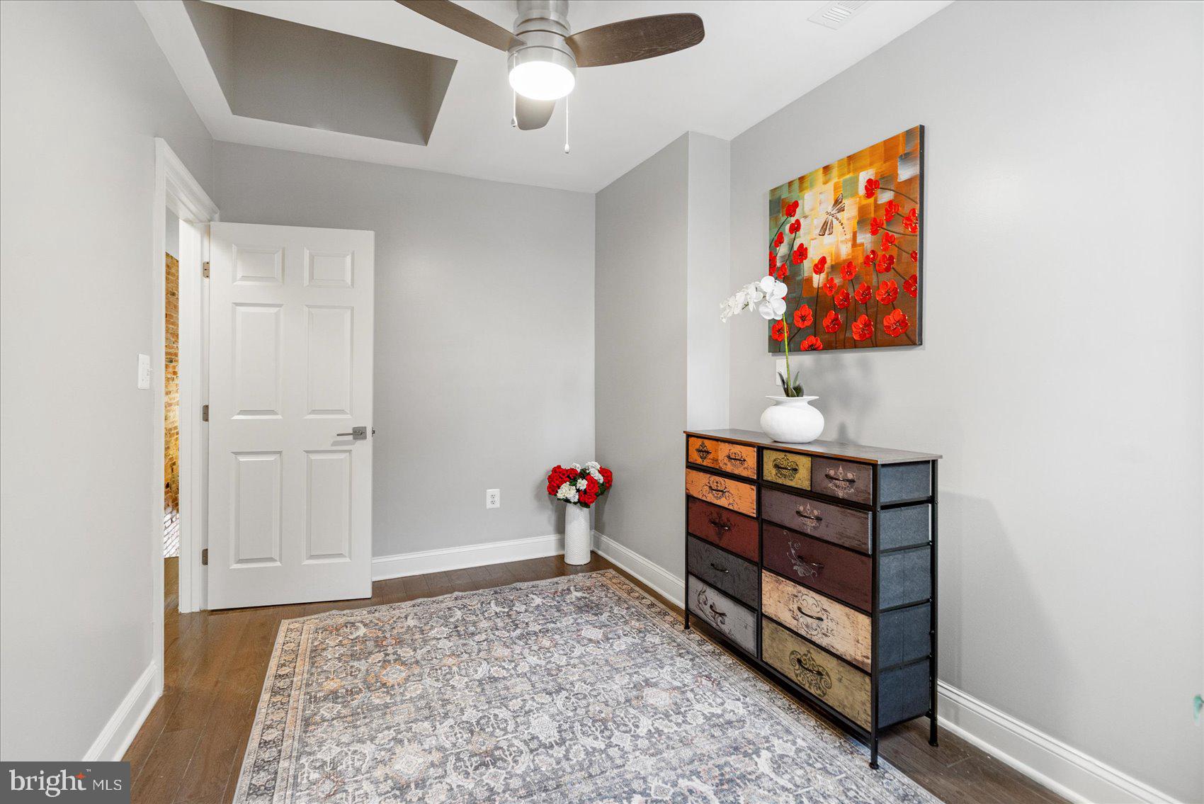 PENN NORTH - Residential