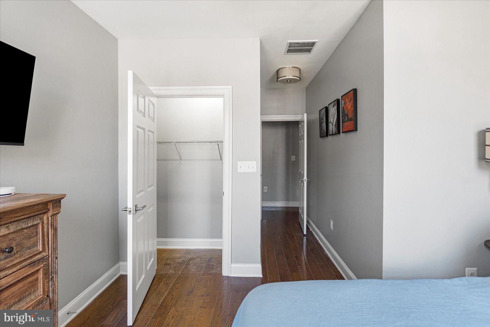 PENN NORTH - Residential