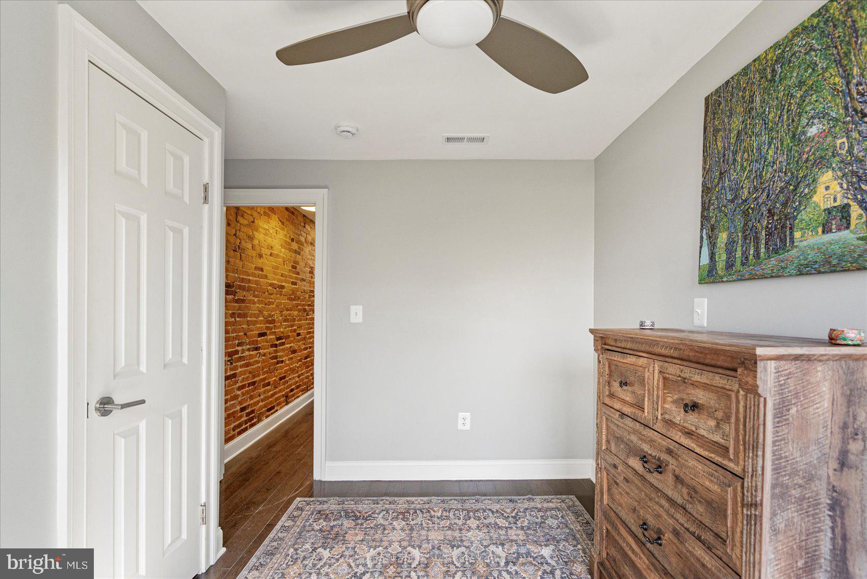 PENN NORTH - Residential