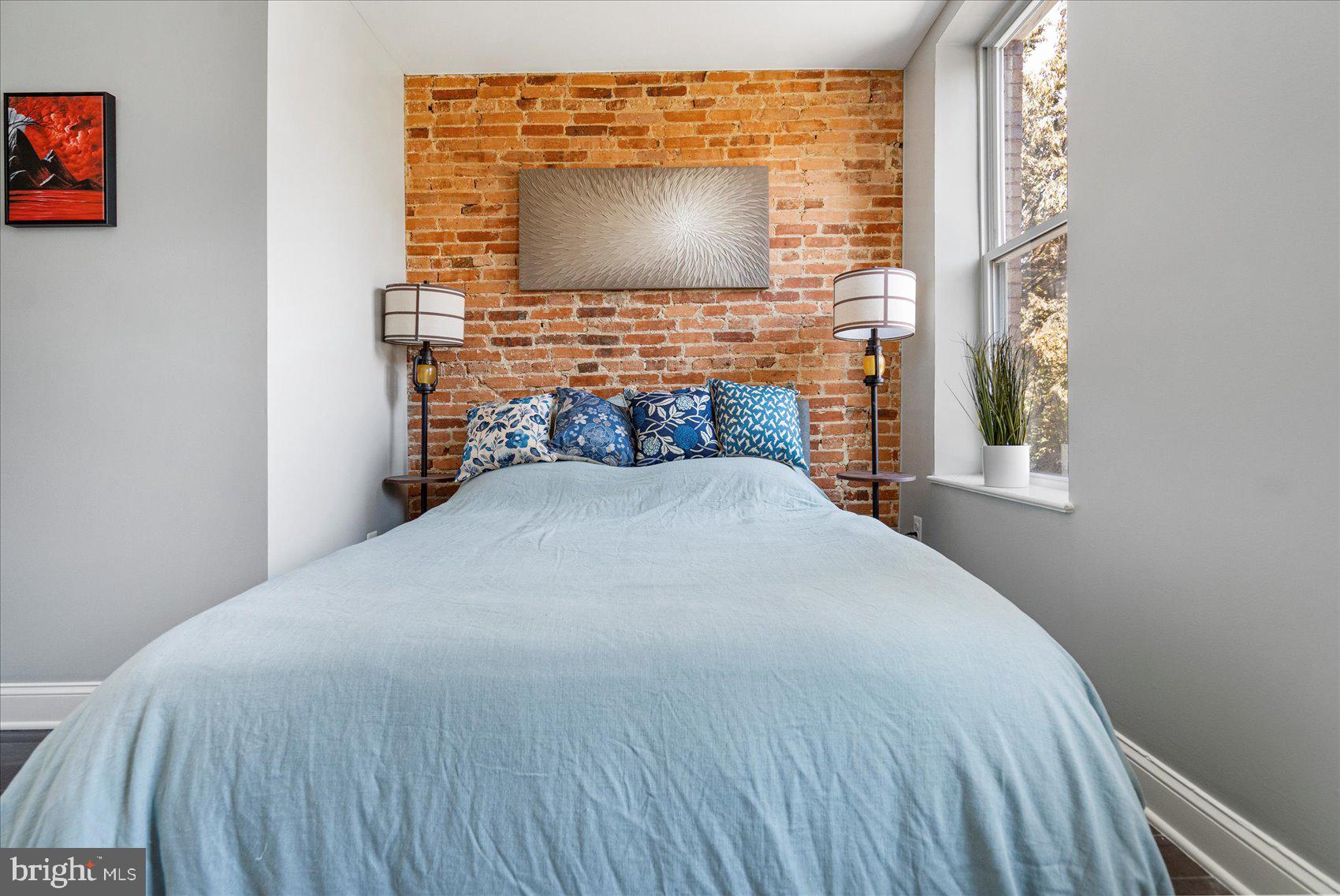 PENN NORTH - Residential