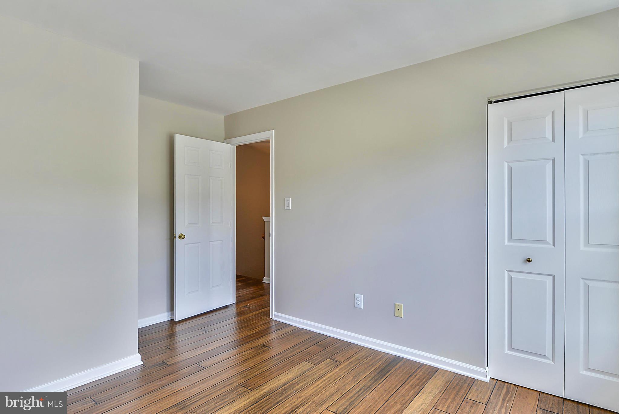 ASHBURN FARM - Residential