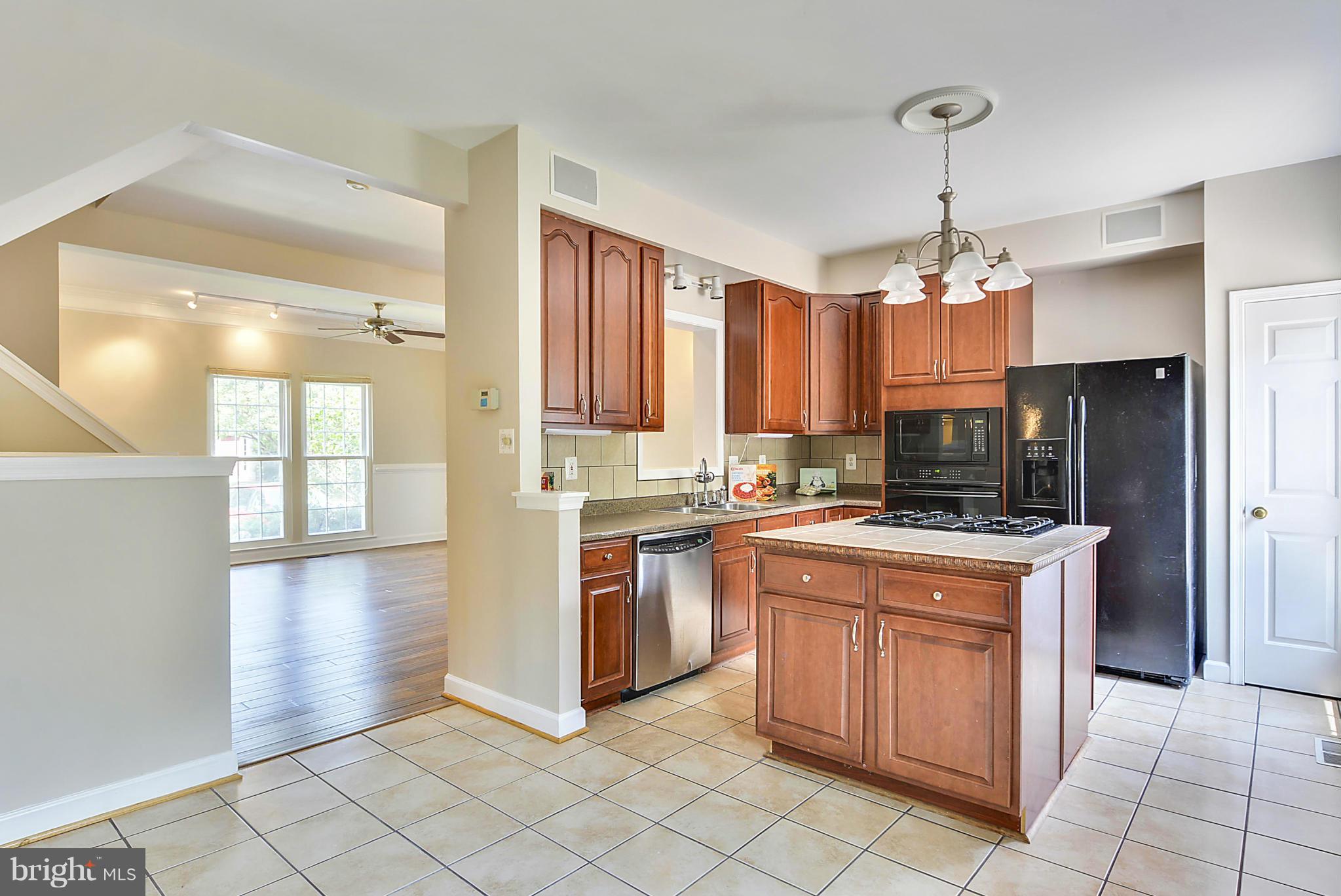 ASHBURN FARM - Residential