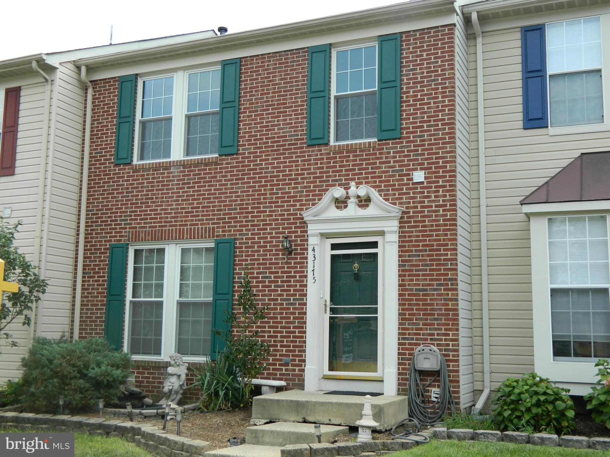 ASHBURN FARM - Residential