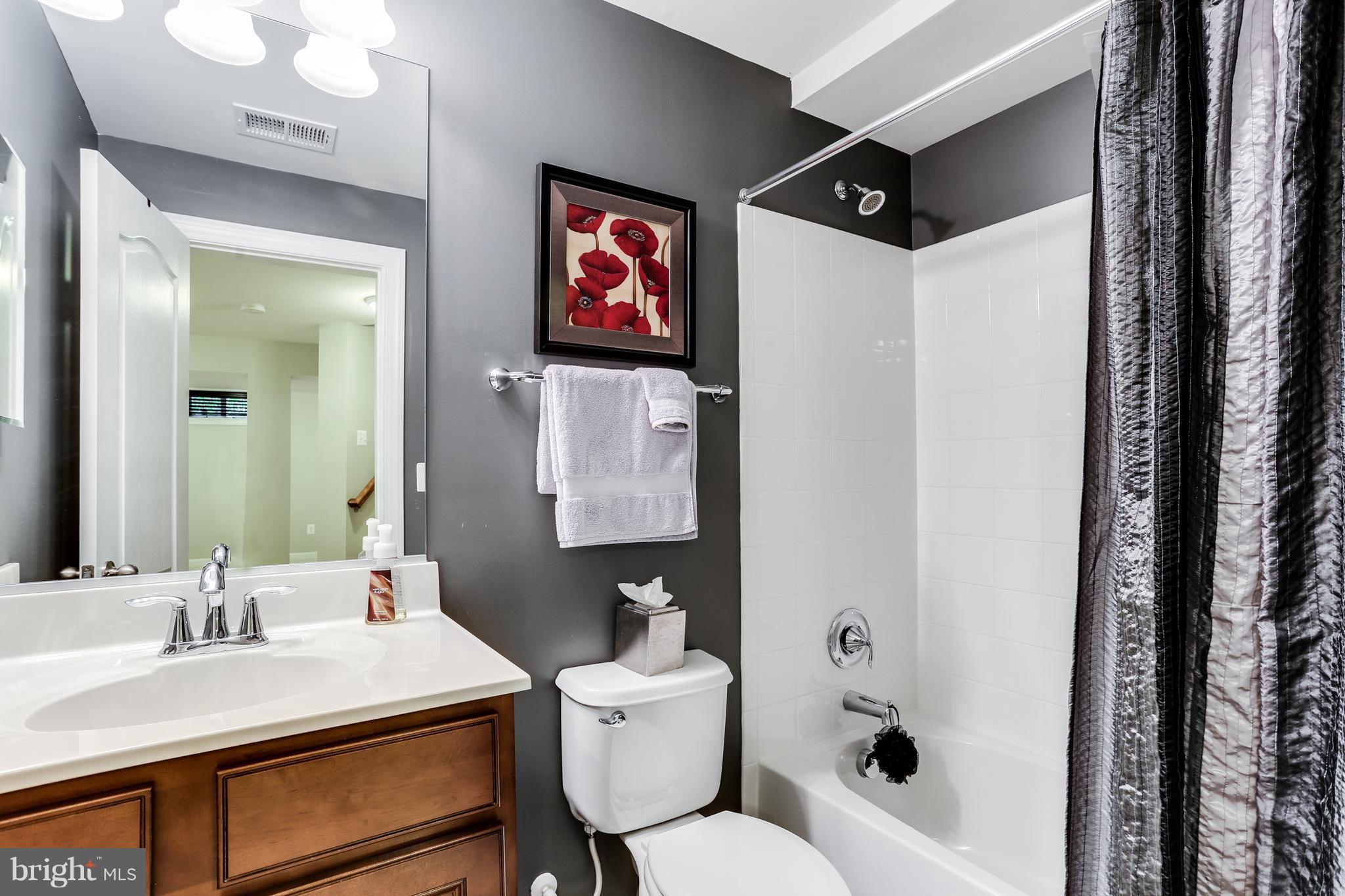 MONTICELLO - Residential