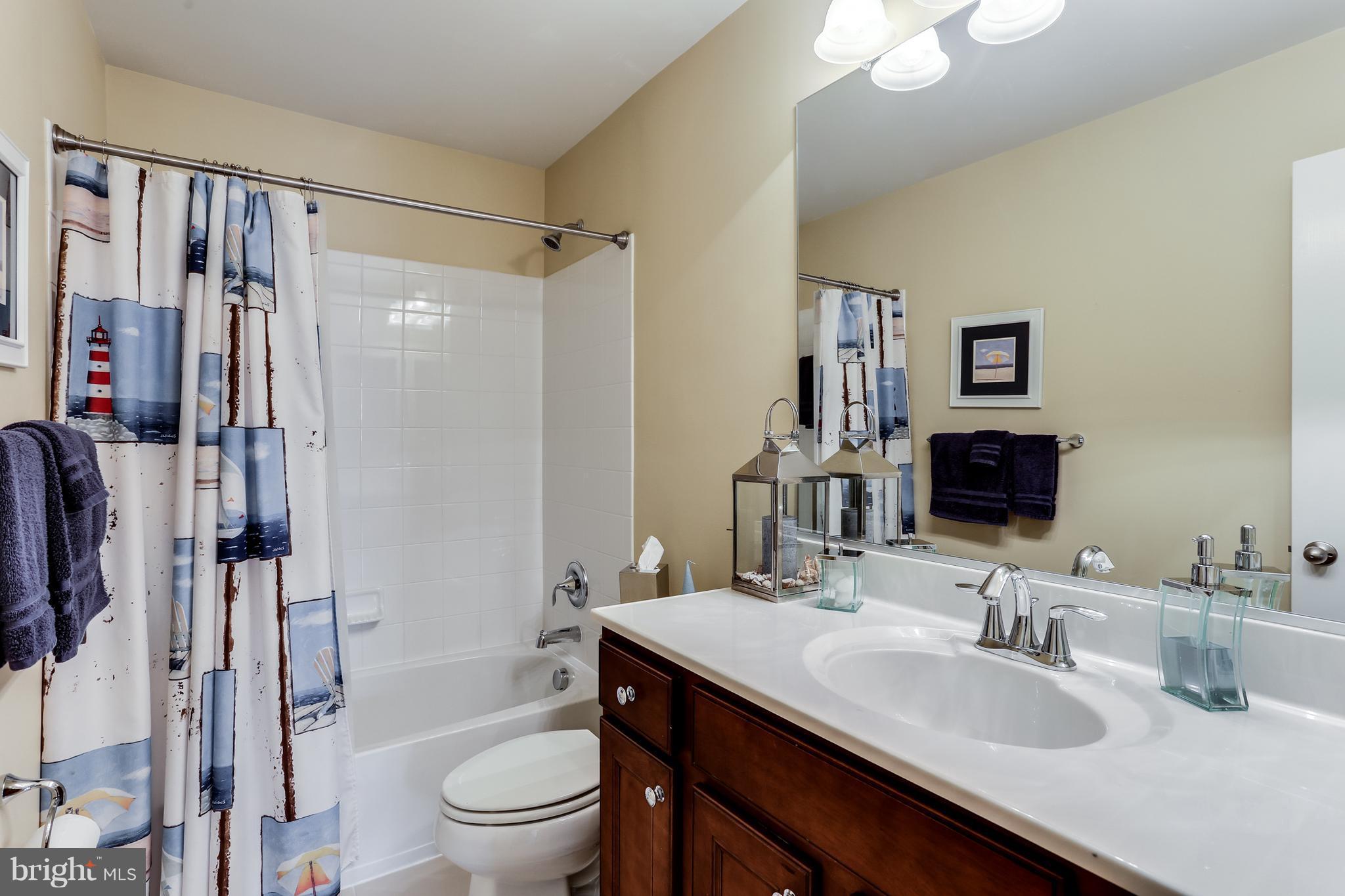 MONTICELLO - Residential