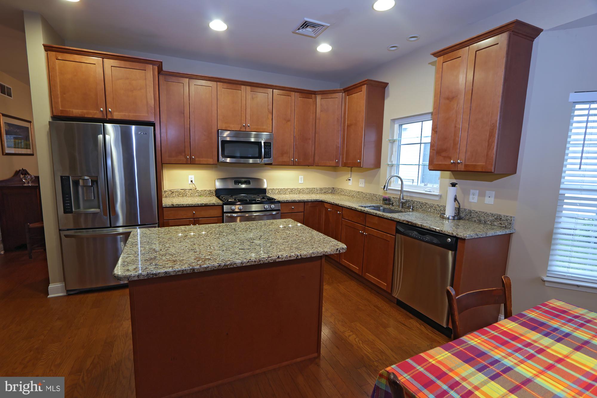 VILLAGE GRANDE AT MILLERS RUN - Residential