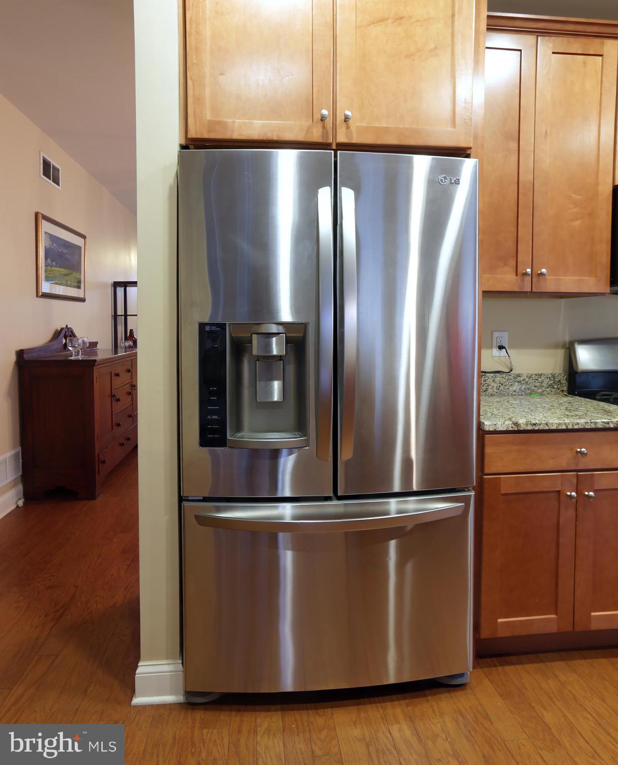 VILLAGE GRANDE AT MILLERS RUN - Residential