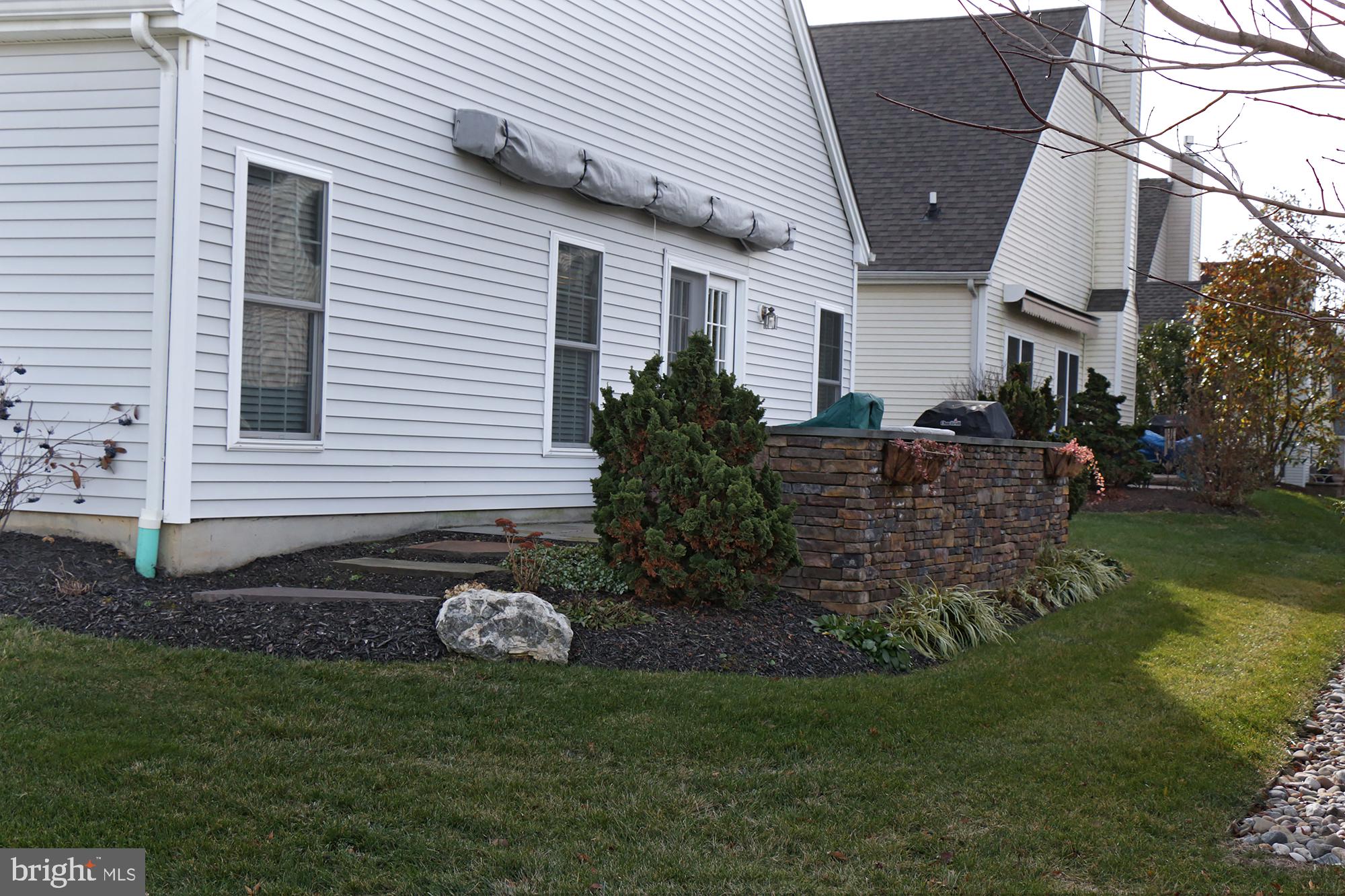 VILLAGE GRANDE AT MILLERS RUN - Residential