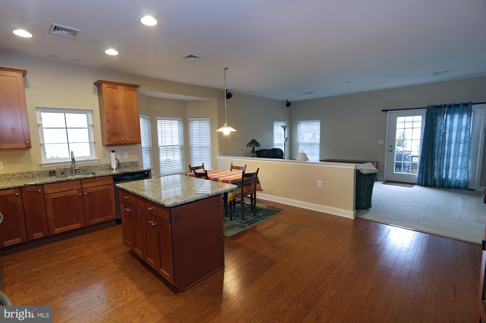 VILLAGE GRANDE AT MILLERS RUN - Residential