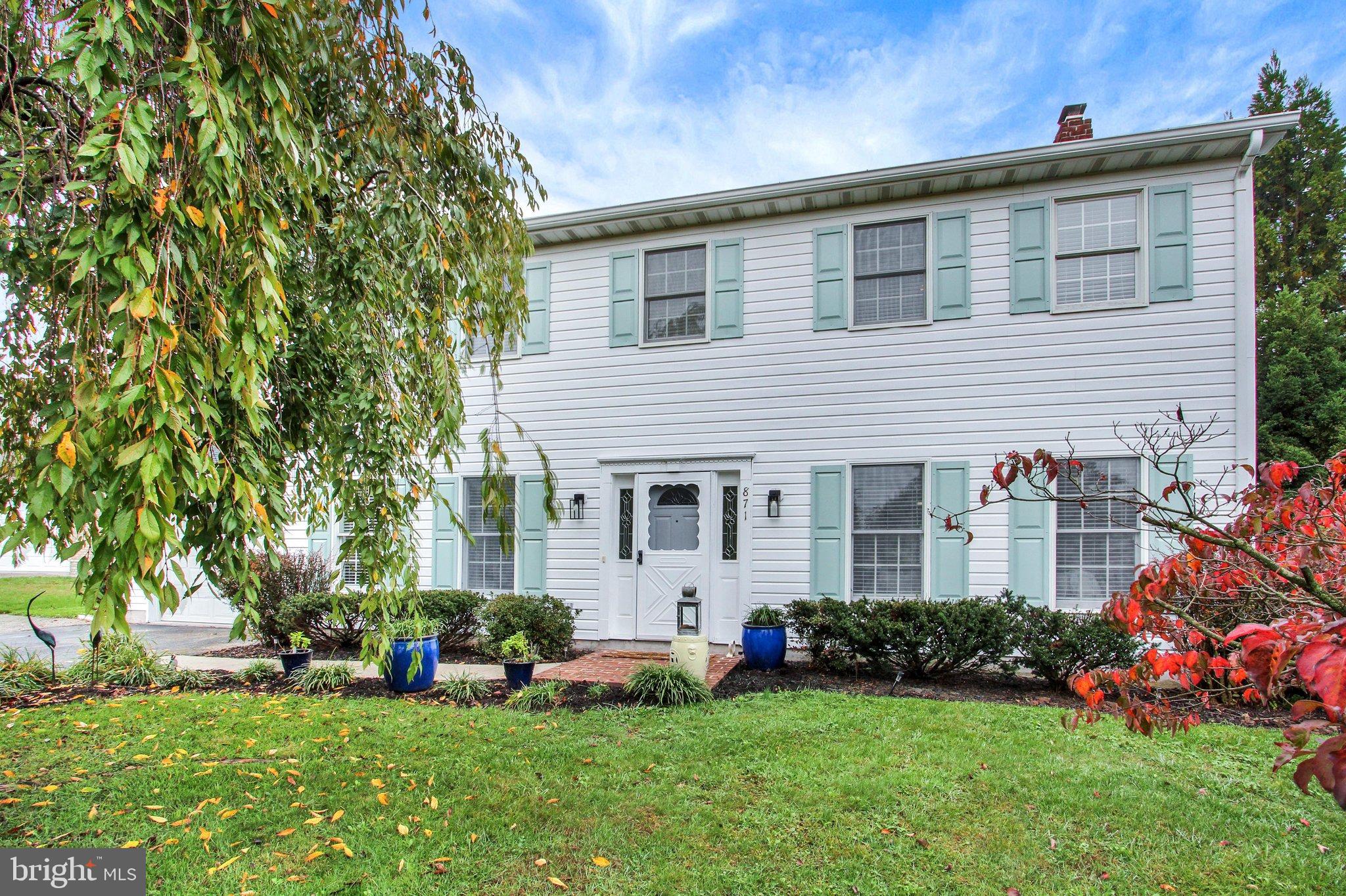 871 SHERMAN DRIVE
