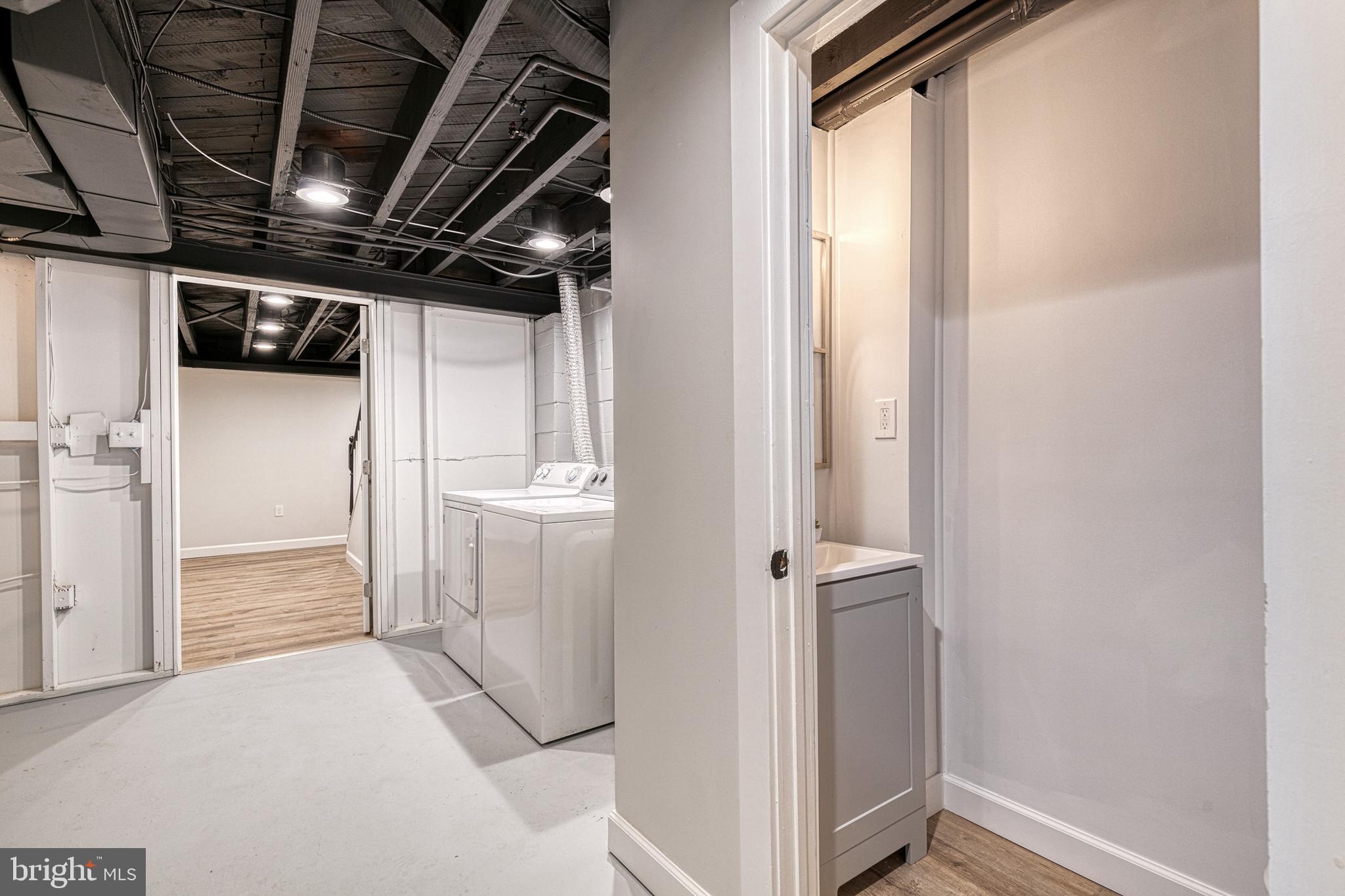 RODGERS FORGE - Residential Lease