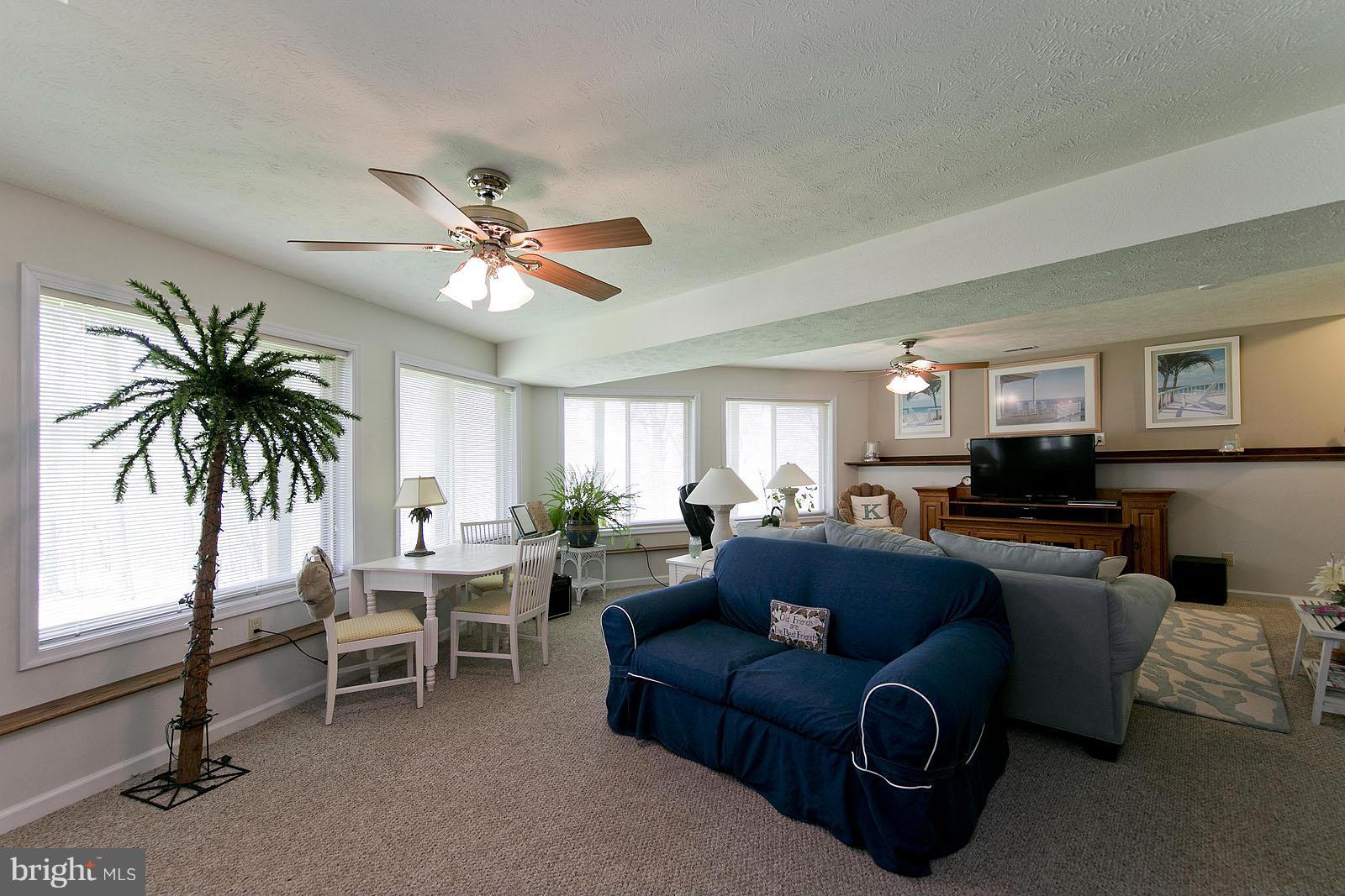 HIGH KNOB - Residential