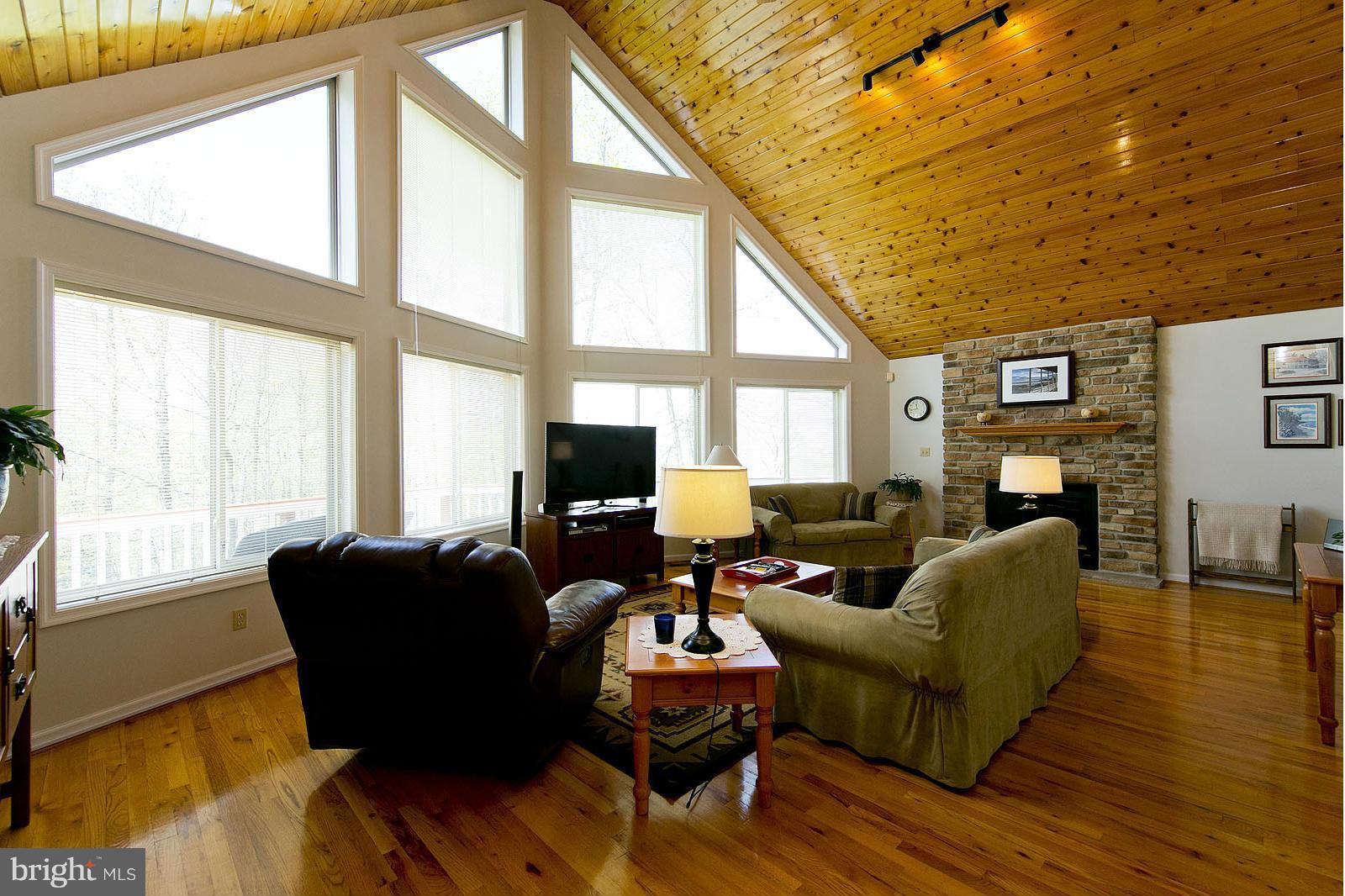 HIGH KNOB - Residential