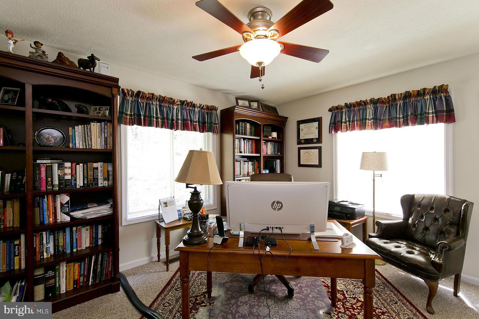 HIGH KNOB - Residential